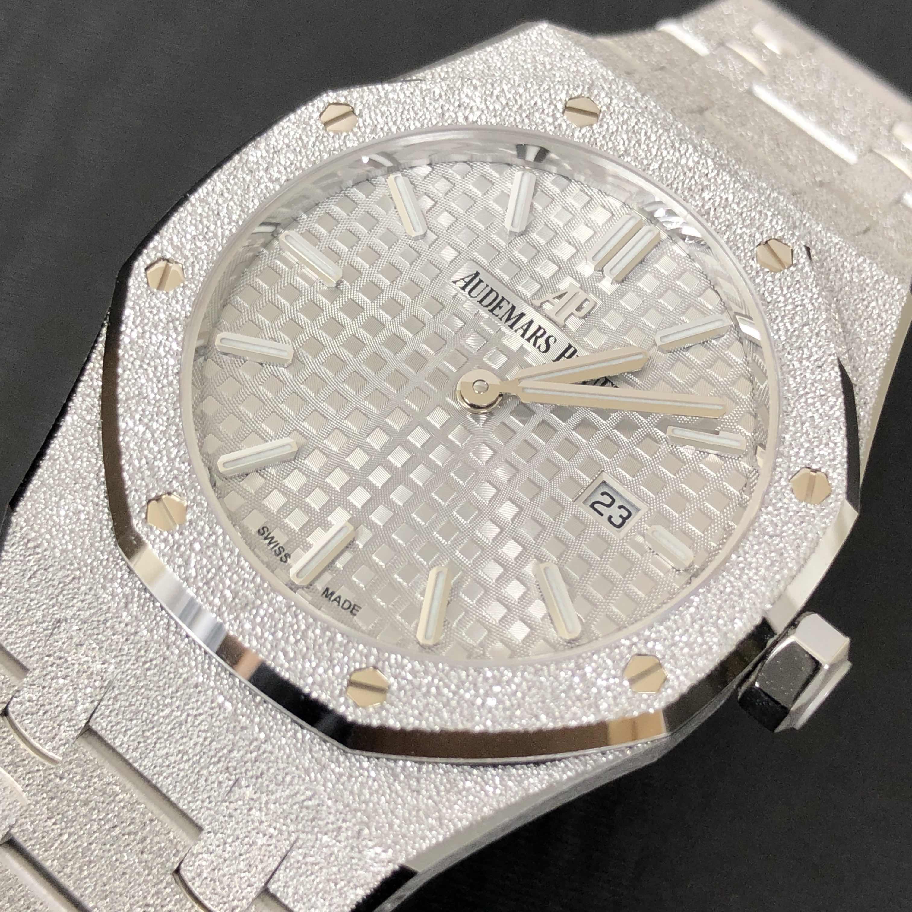 Audemars Piguet 67653BC.GG.1263BC.01 7