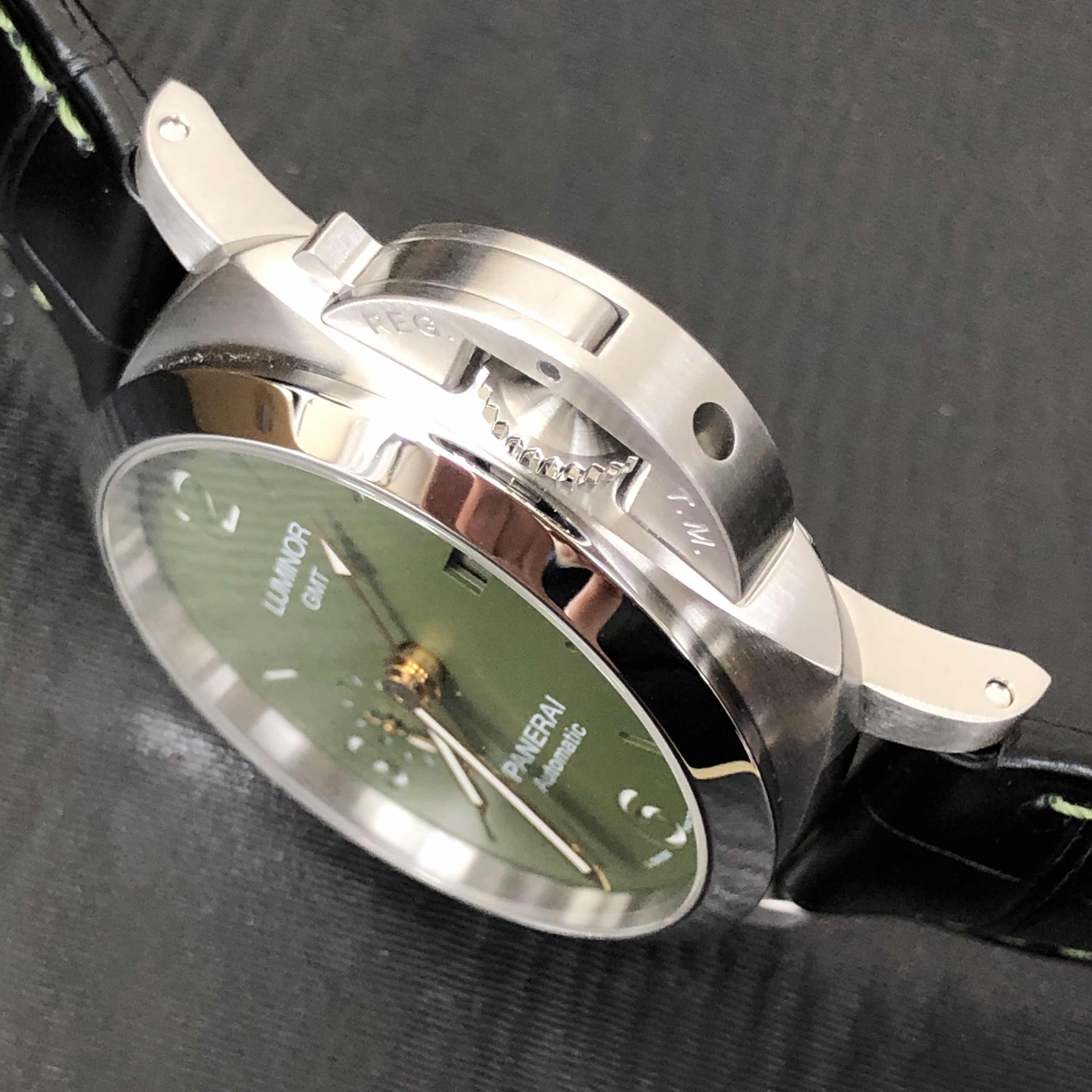 Panerai PAM01056  7