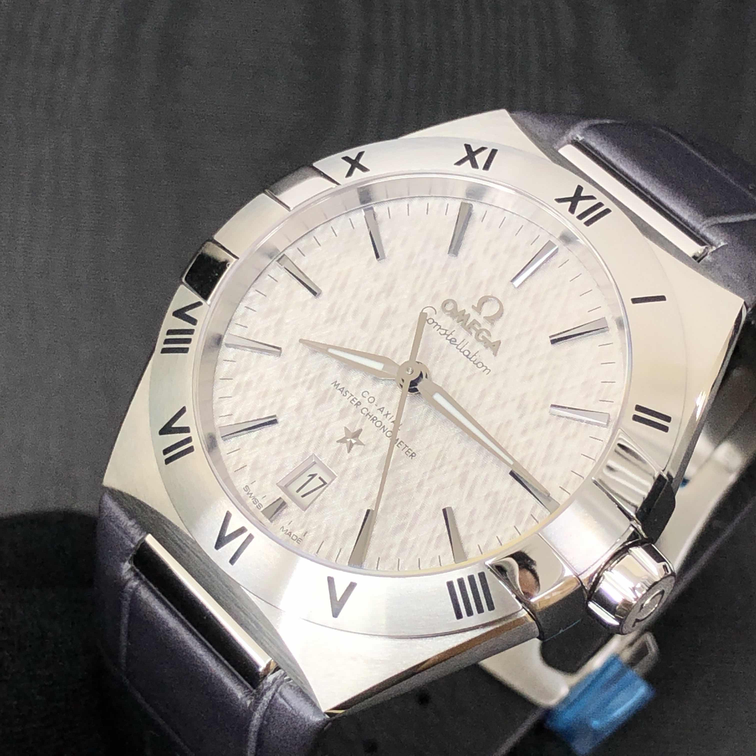 Omega 131.13.39.20.06.001 7