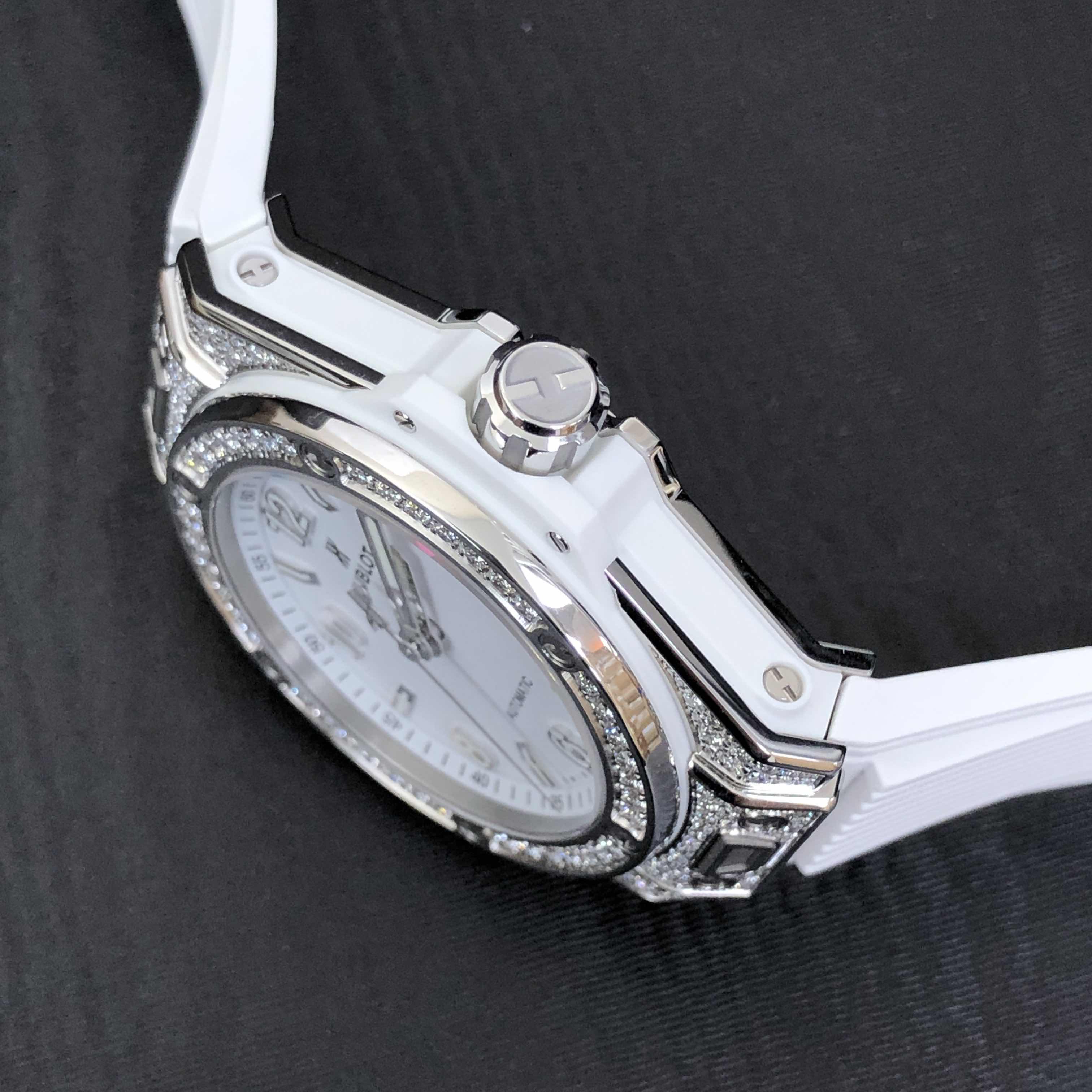 Hublot 465.SE.2010.RW.1604  7