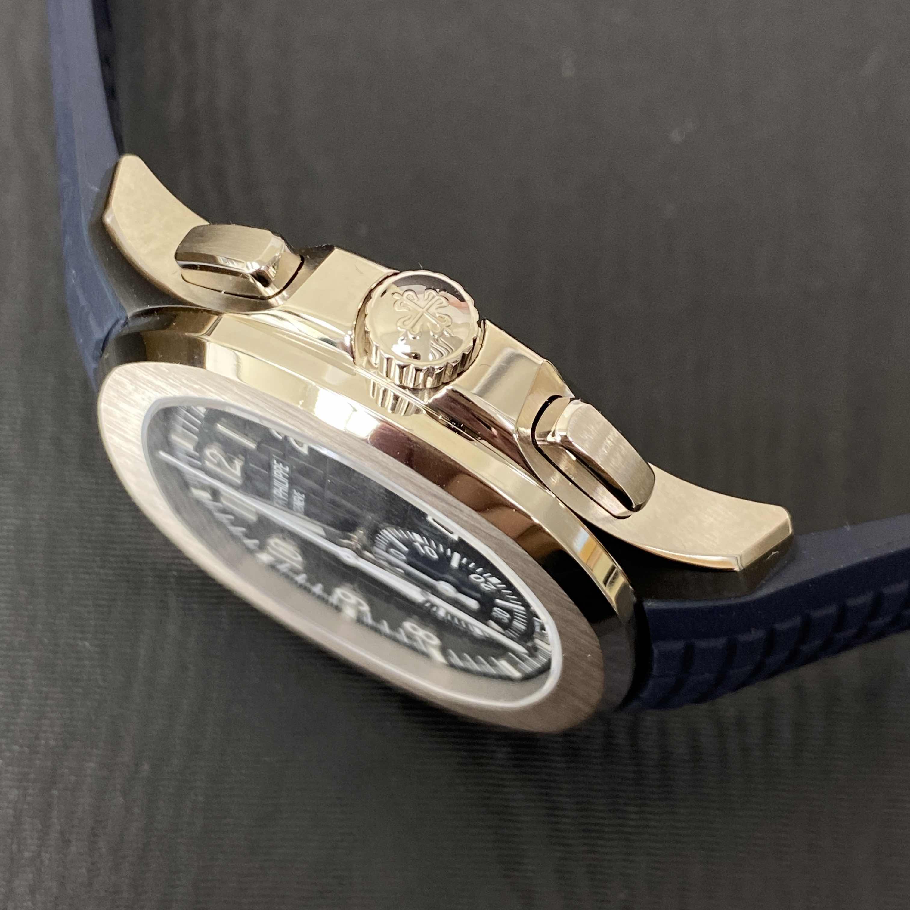 Patek Philippe 5968G-001 7