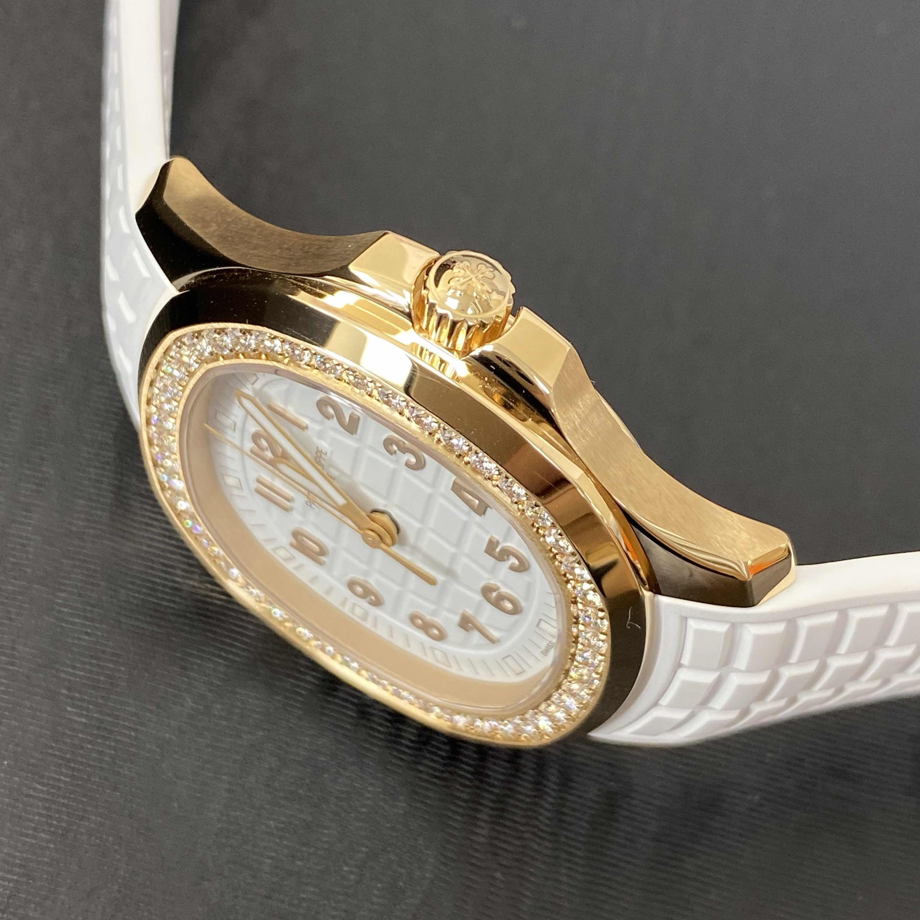 Patek Philippe 5268/200R-001 7