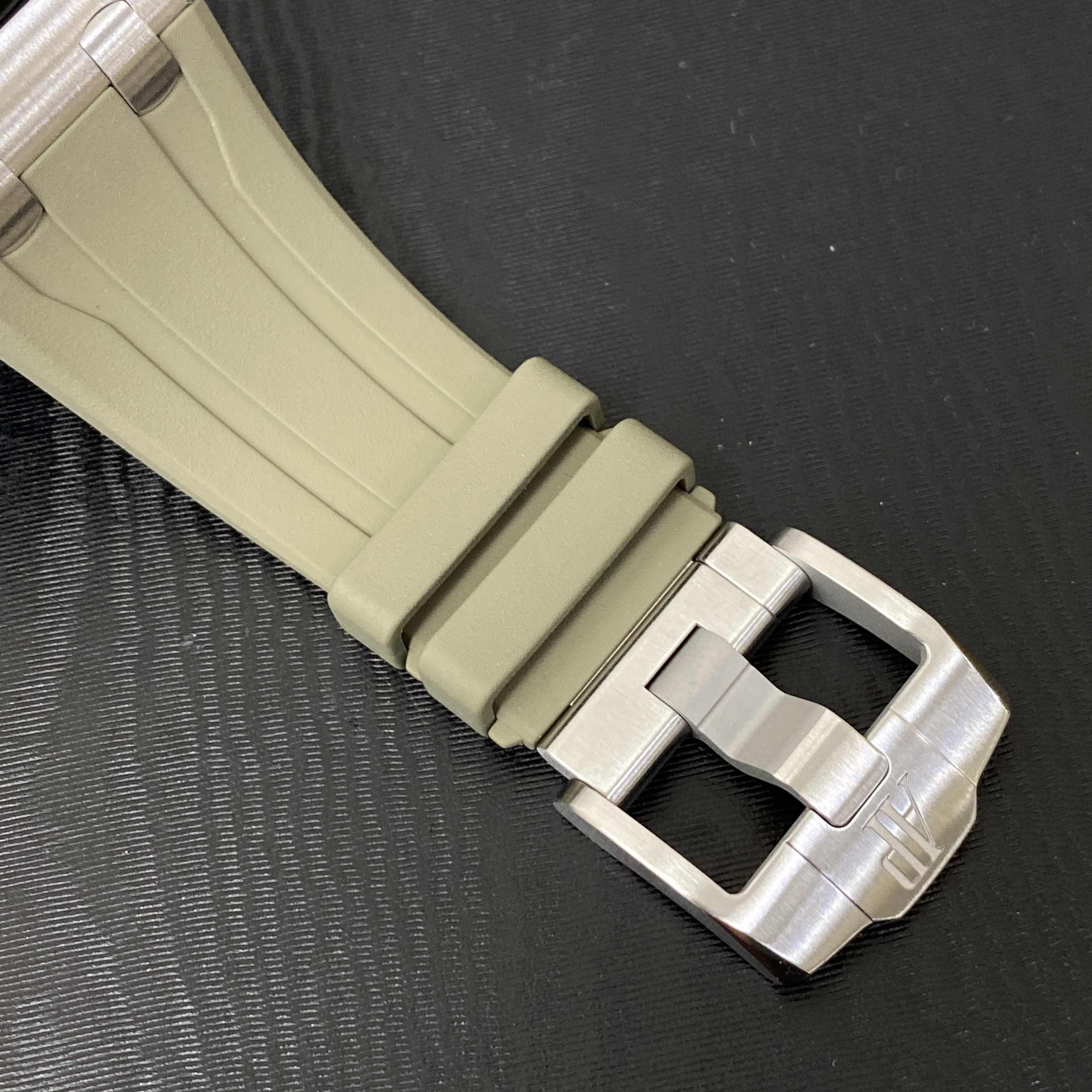 Audemars Piguet 26420SO.OO.A600CA.01 7