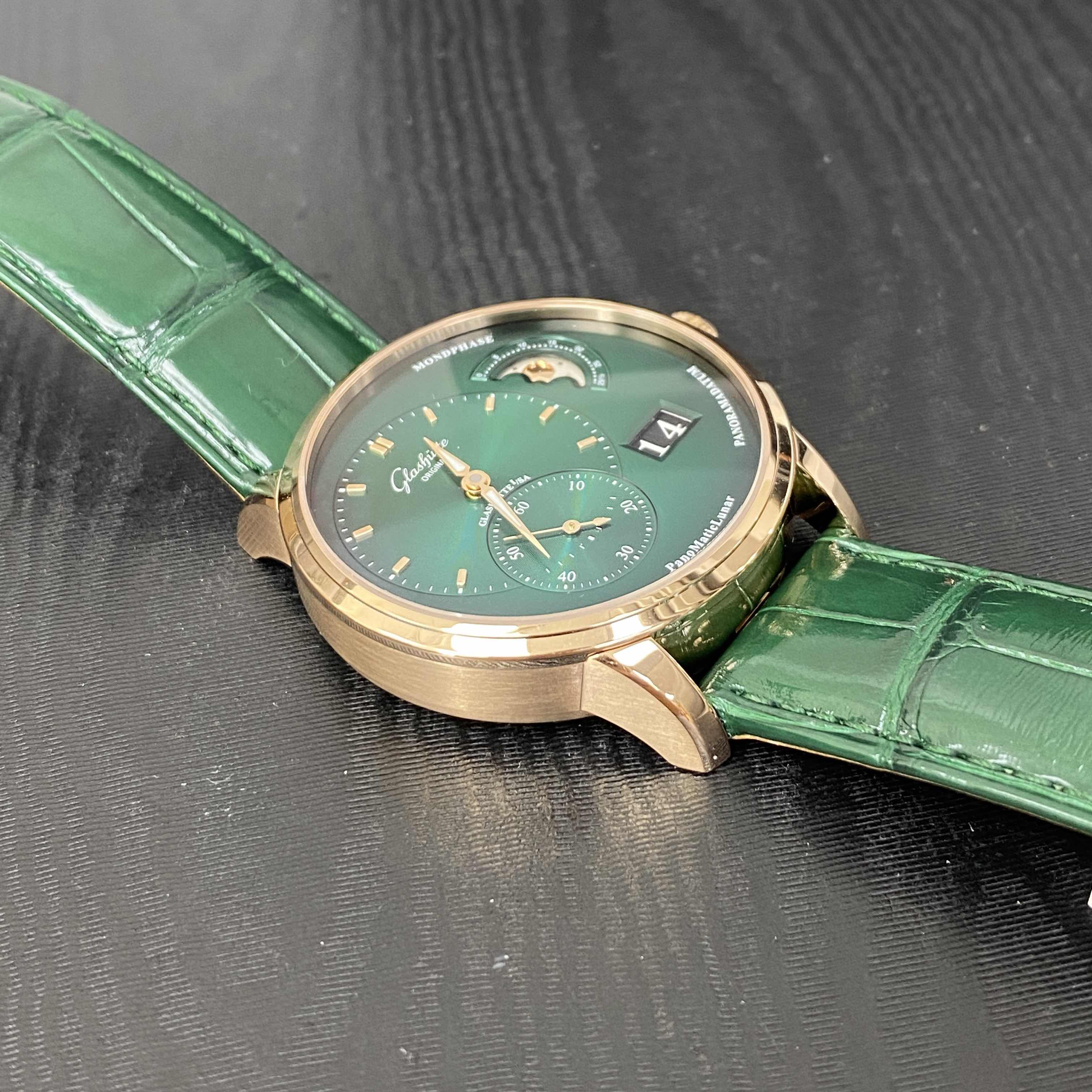Glashutte 1-90-02-23-35-30 7