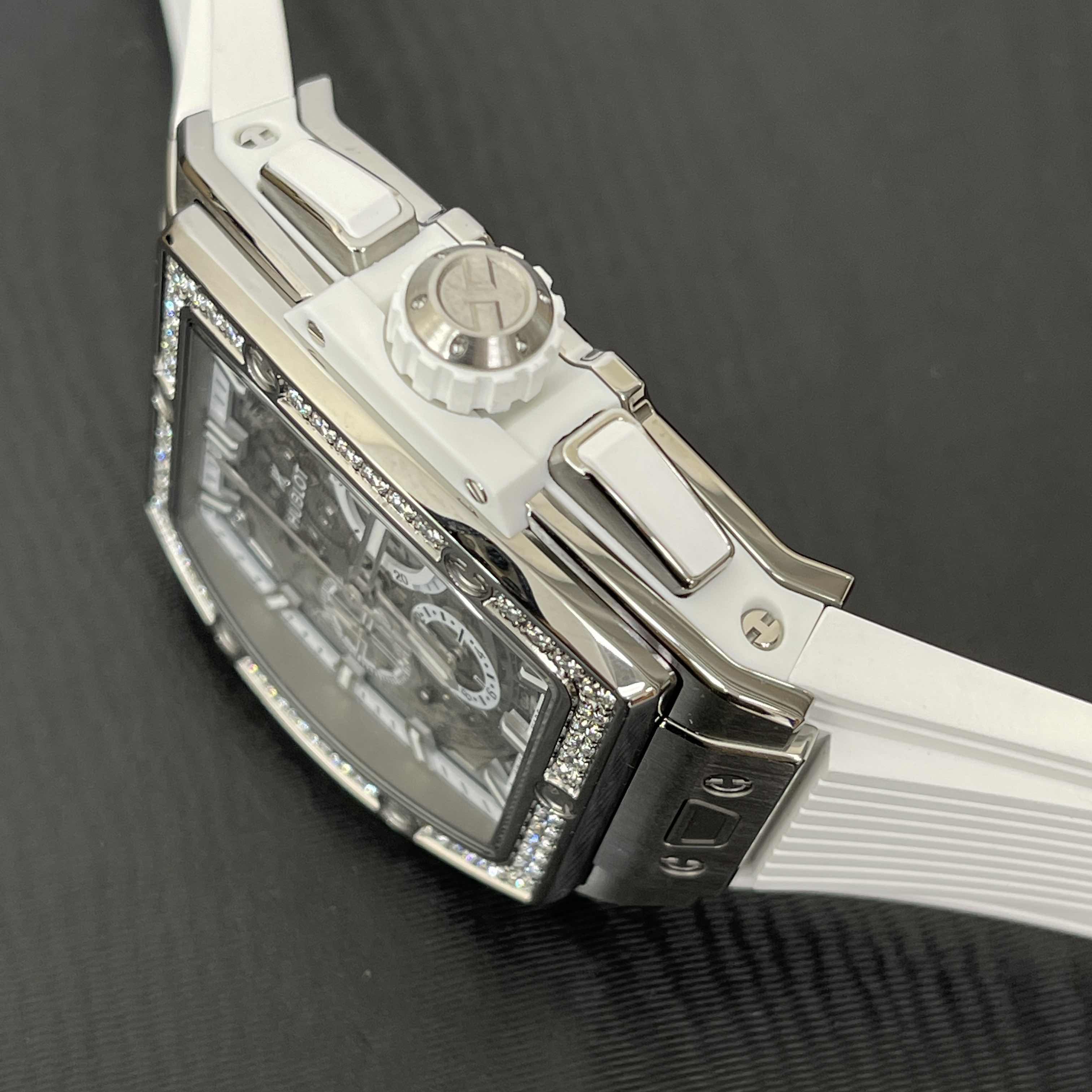 Hublot 642.NE.2010.RW.1204 7
