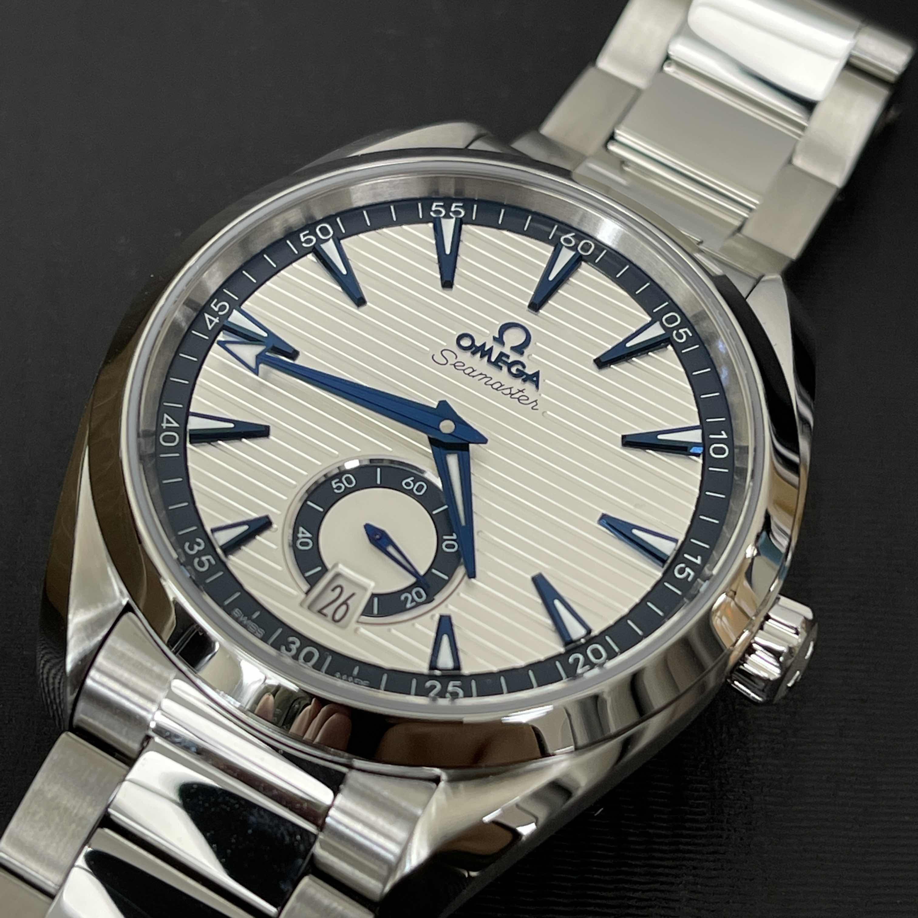 Omega 220.10.41.21.02.004  7