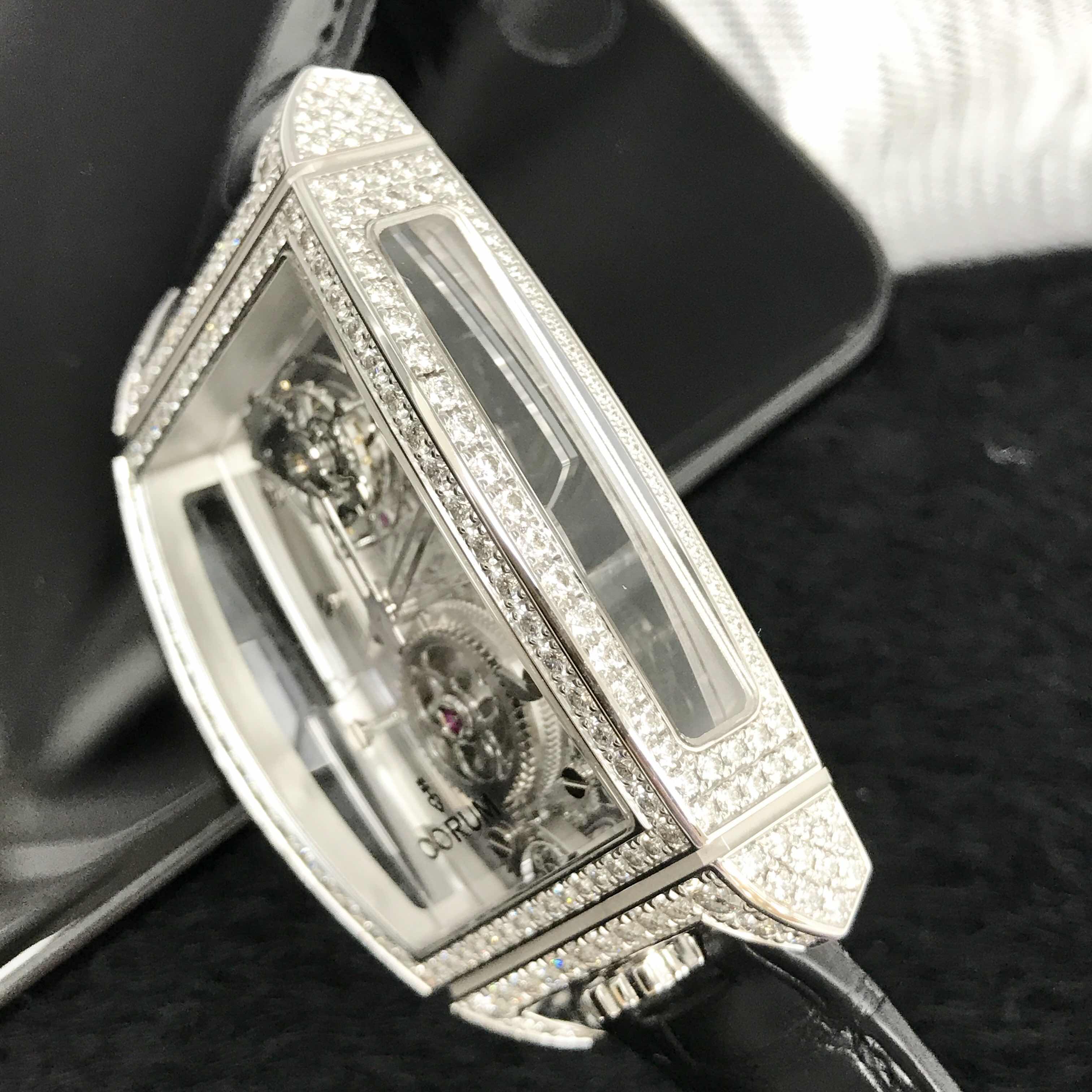 Corum 100.161.69-0F01 0000 8