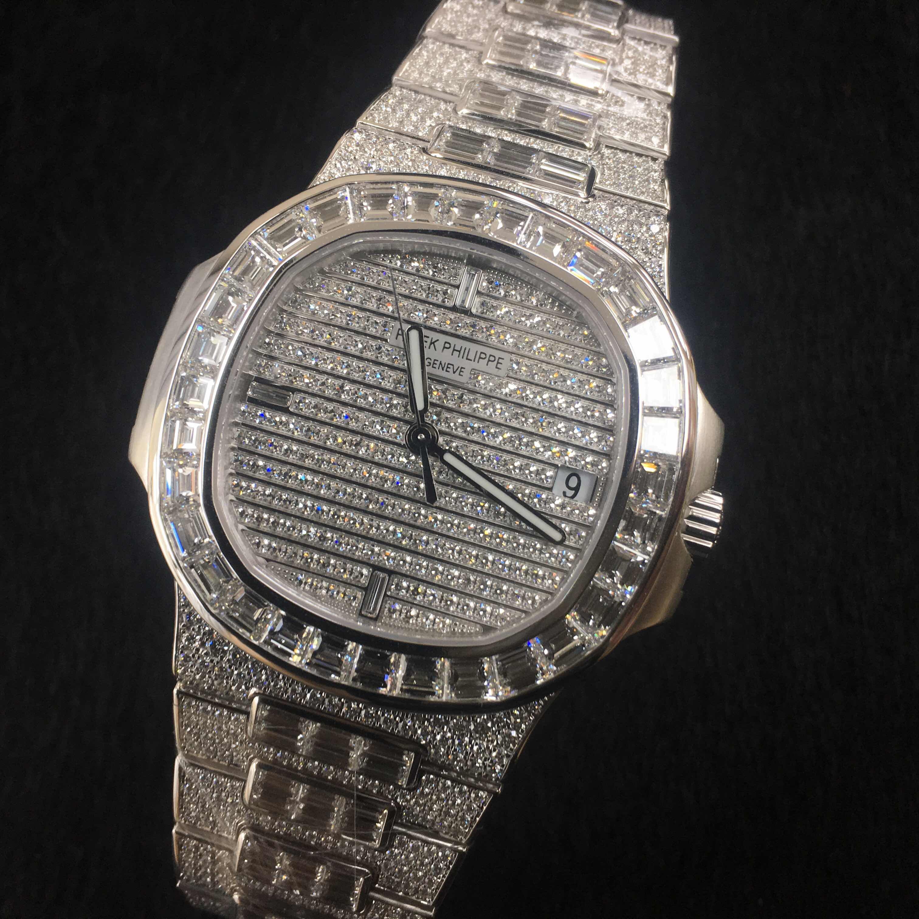 Patek Philippe 5719/10G-010 8