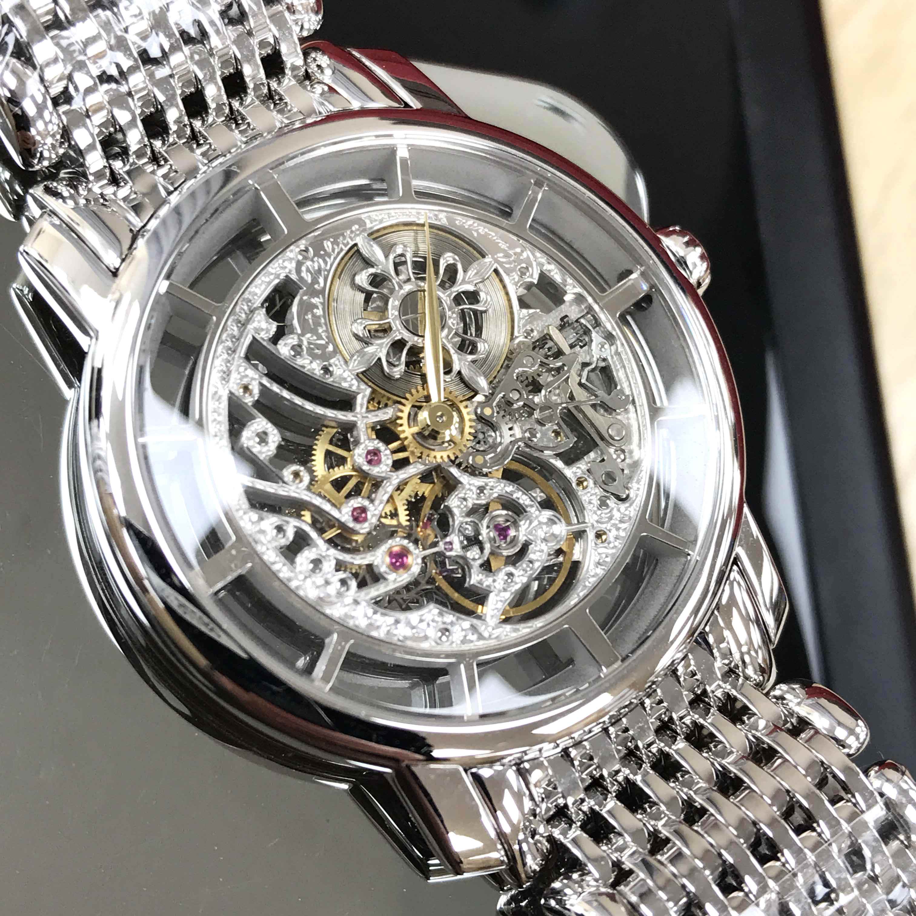 Patek Philippe 7180/1G-001 8