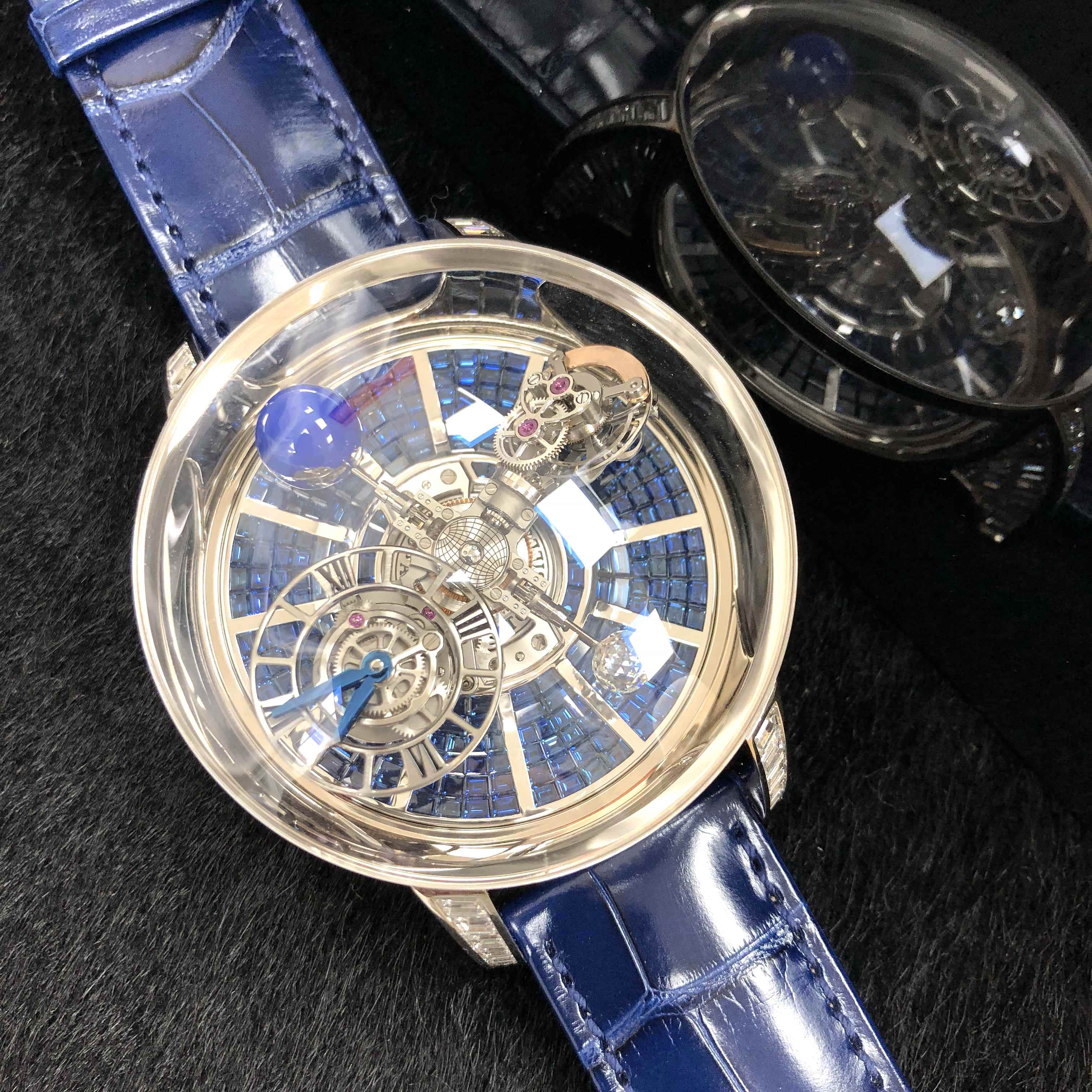 Jacob & Co AT800.30.BD.BB.A 8