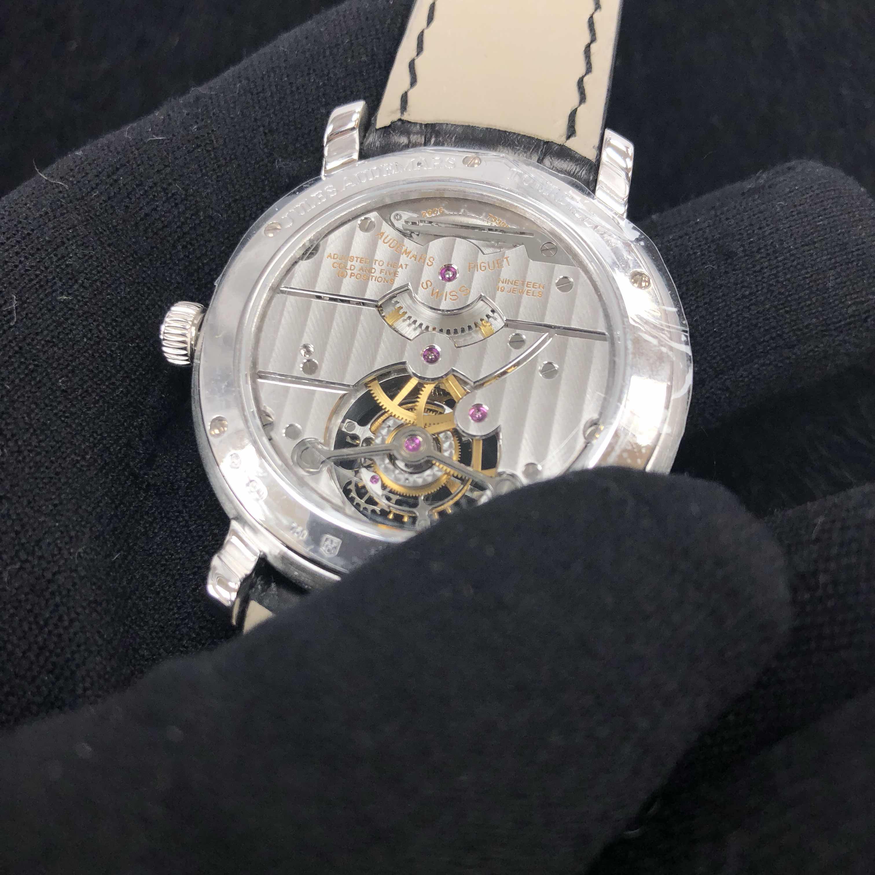 Audemars Piguet 26561BC.OO.D002CR.01 8