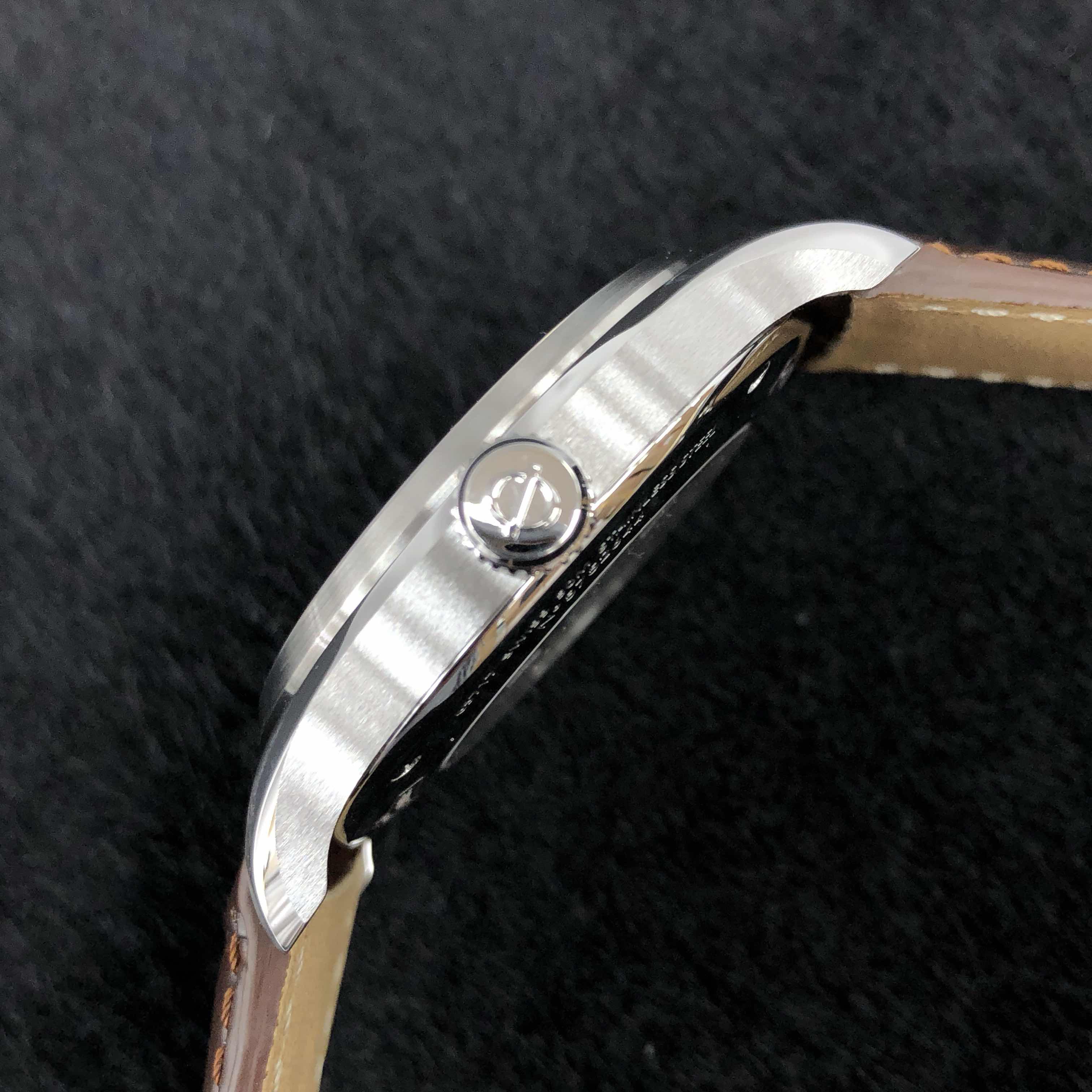 Baume & Mercier M0A10054 8
