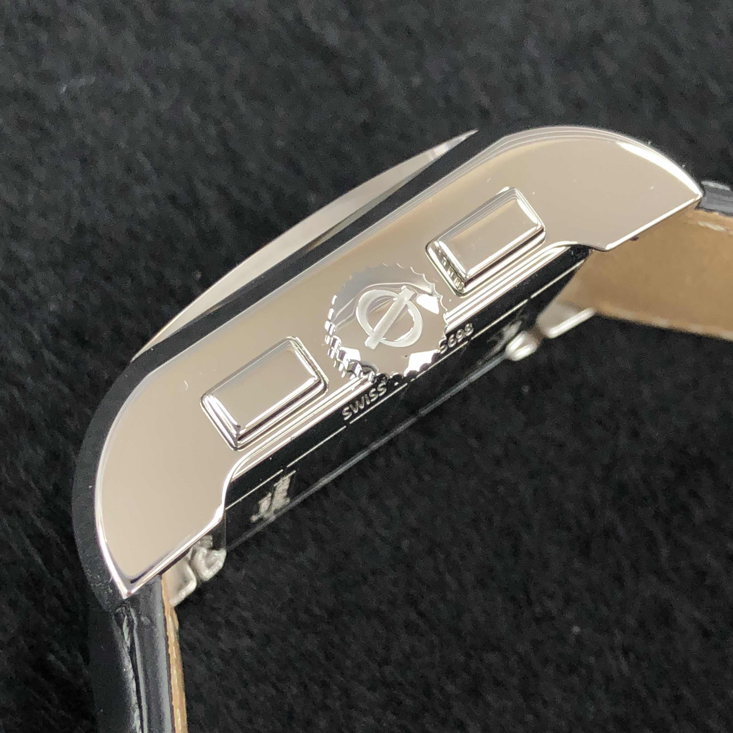 Baume & Mercier M0A10030 8