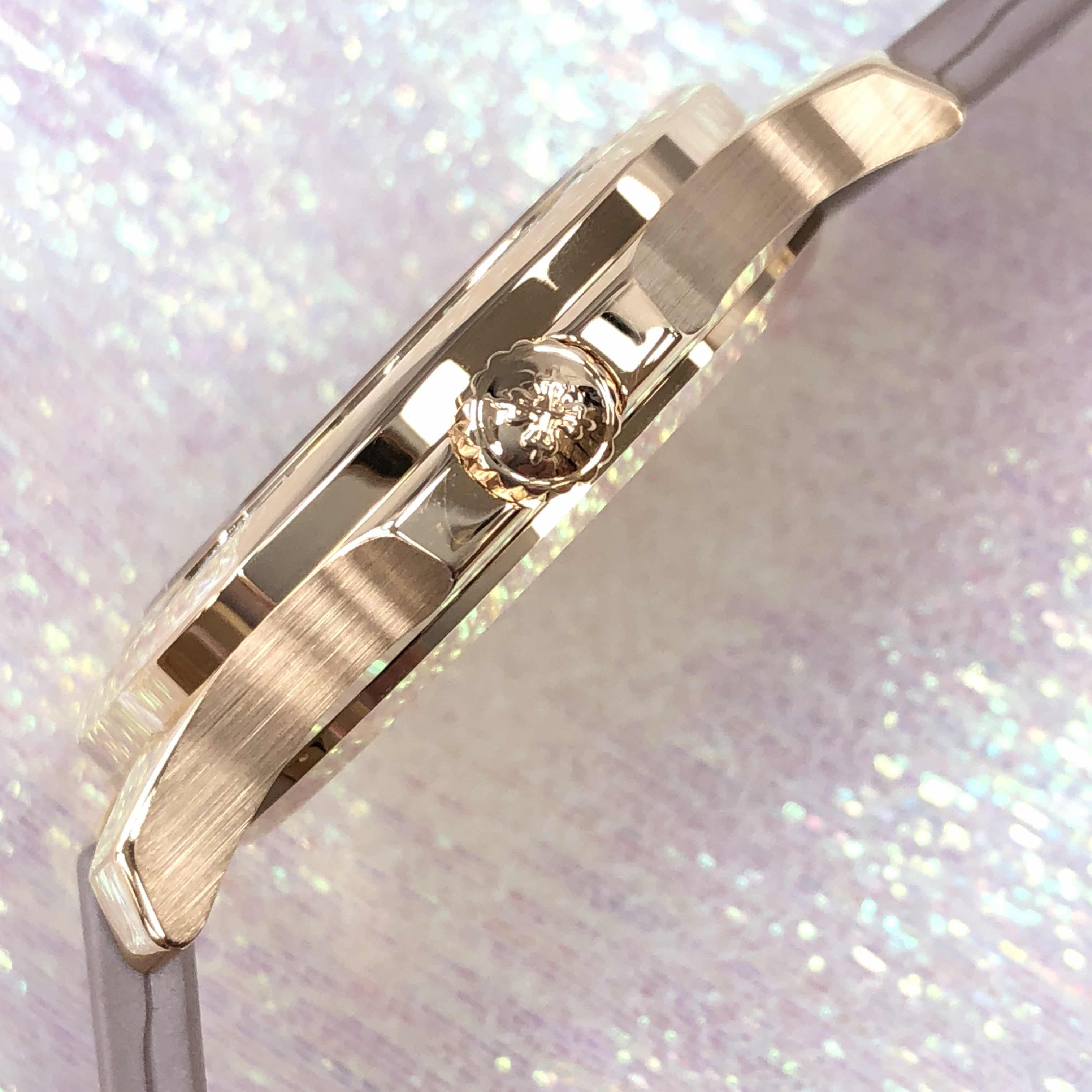 Patek Philippe 5072R-001 8