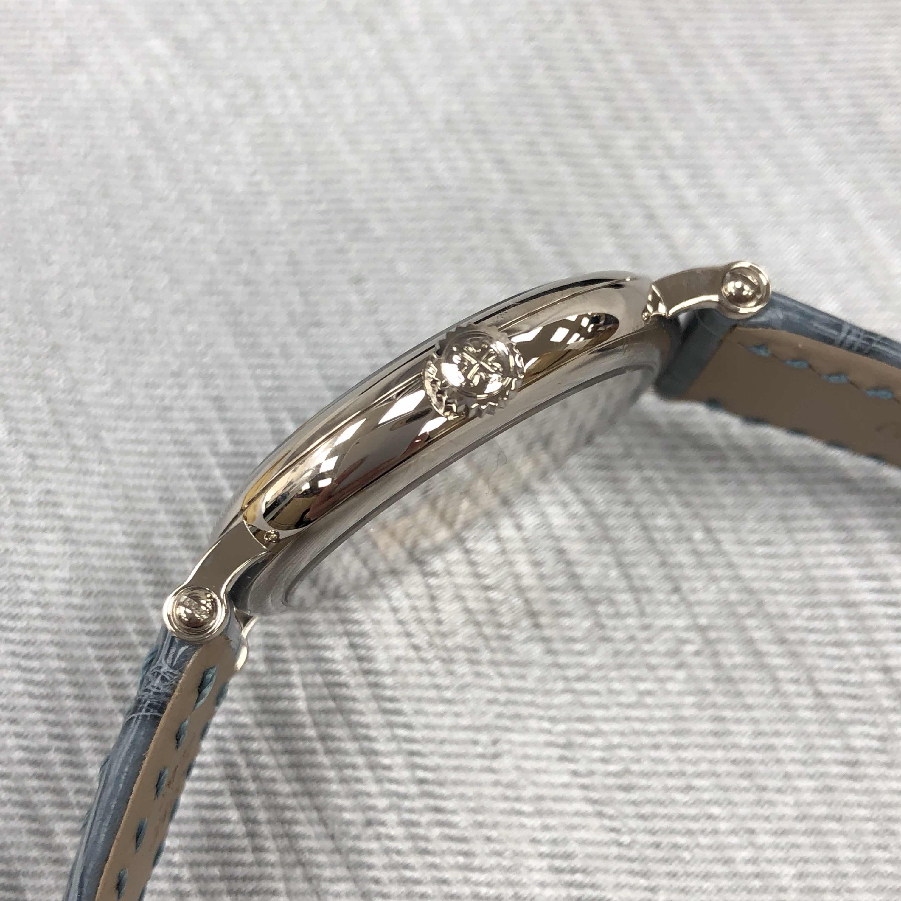 Patek Philippe 7200/50G-011 8