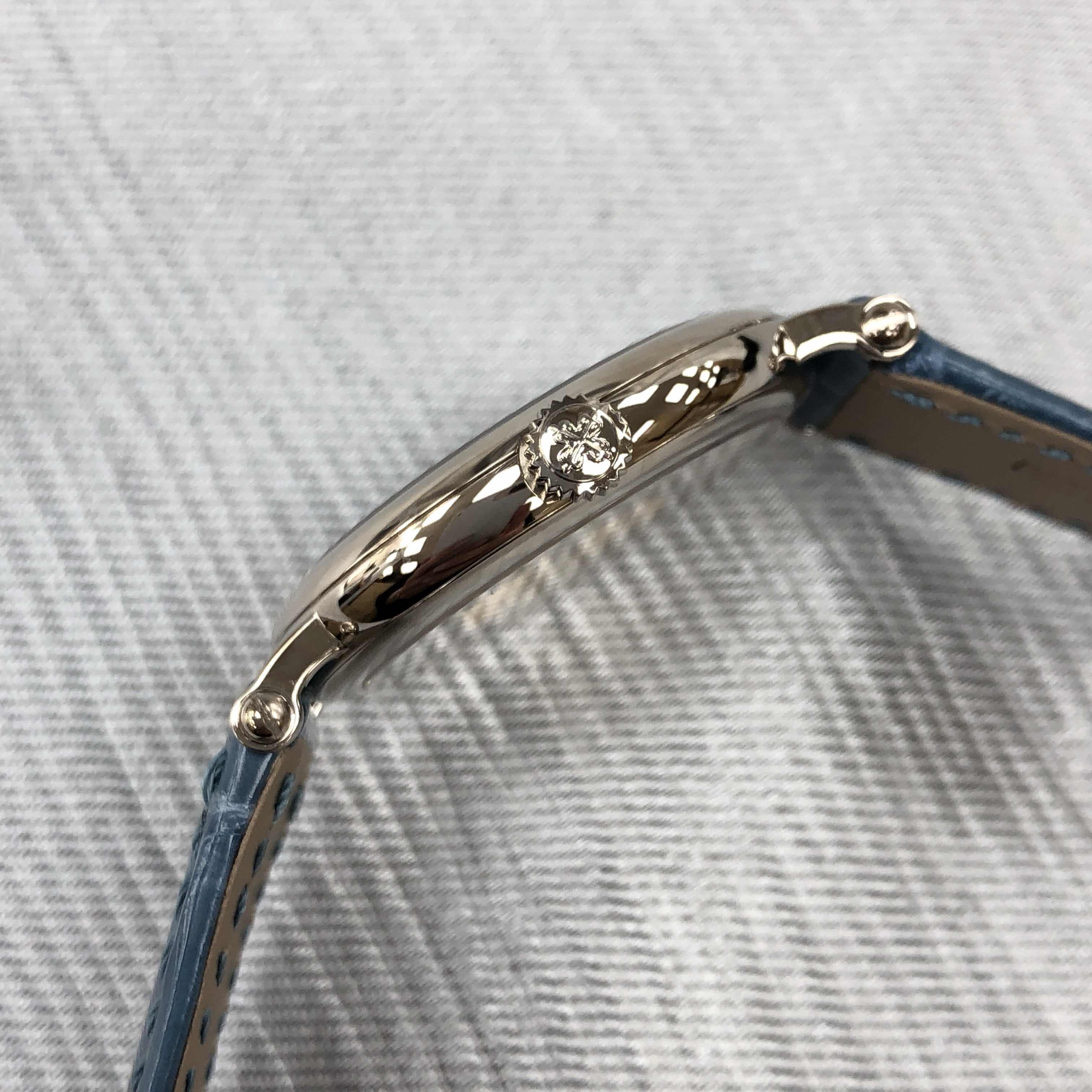 Patek Philippe 7200/50G-010 8