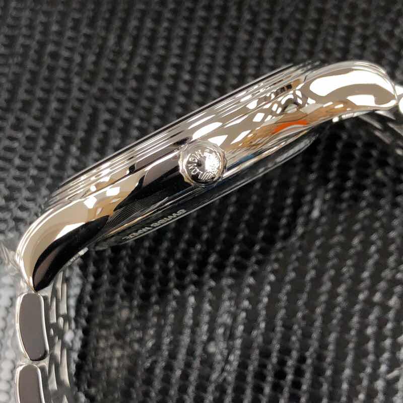 Longines L4.899.4.12.6 8