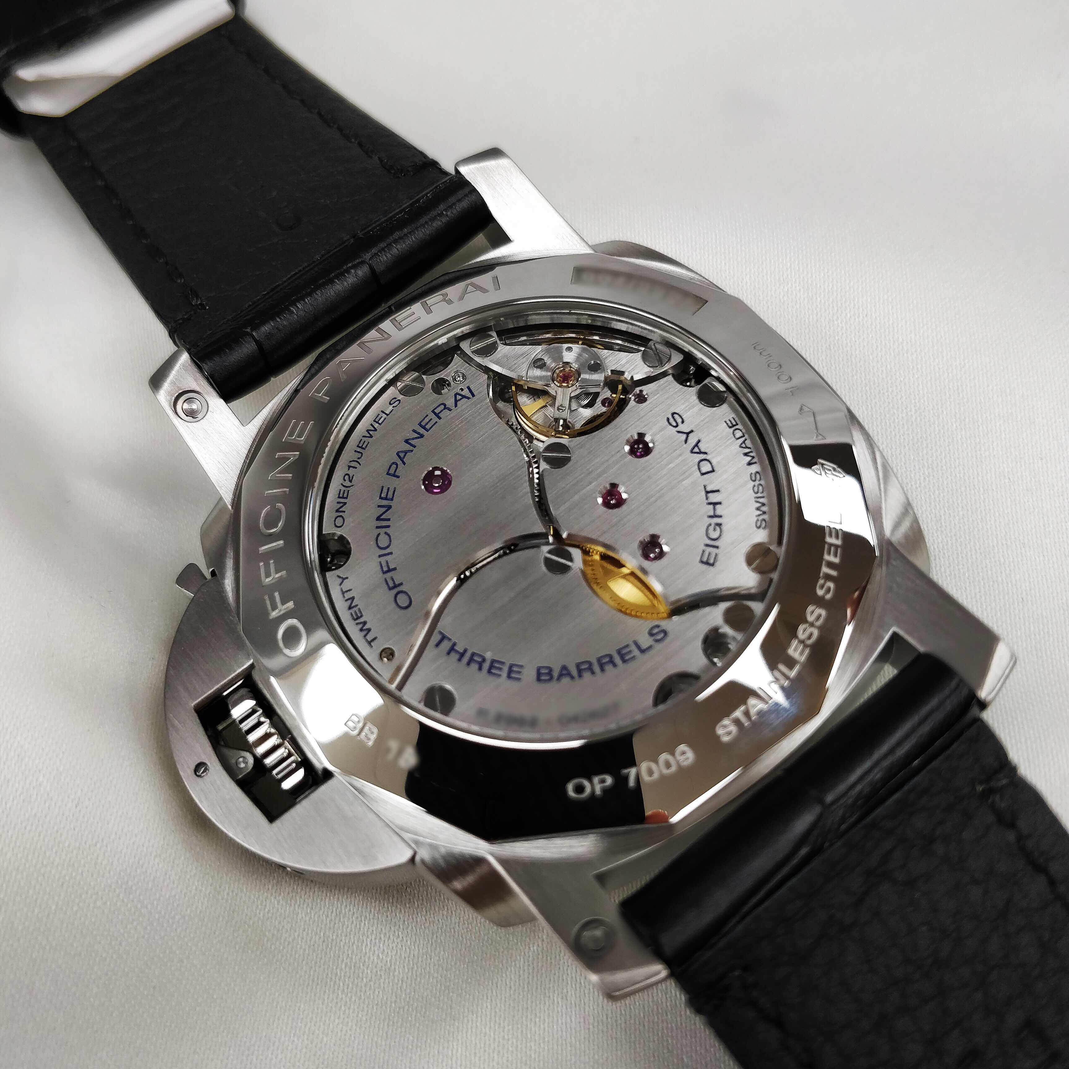Panerai PAM00233  8