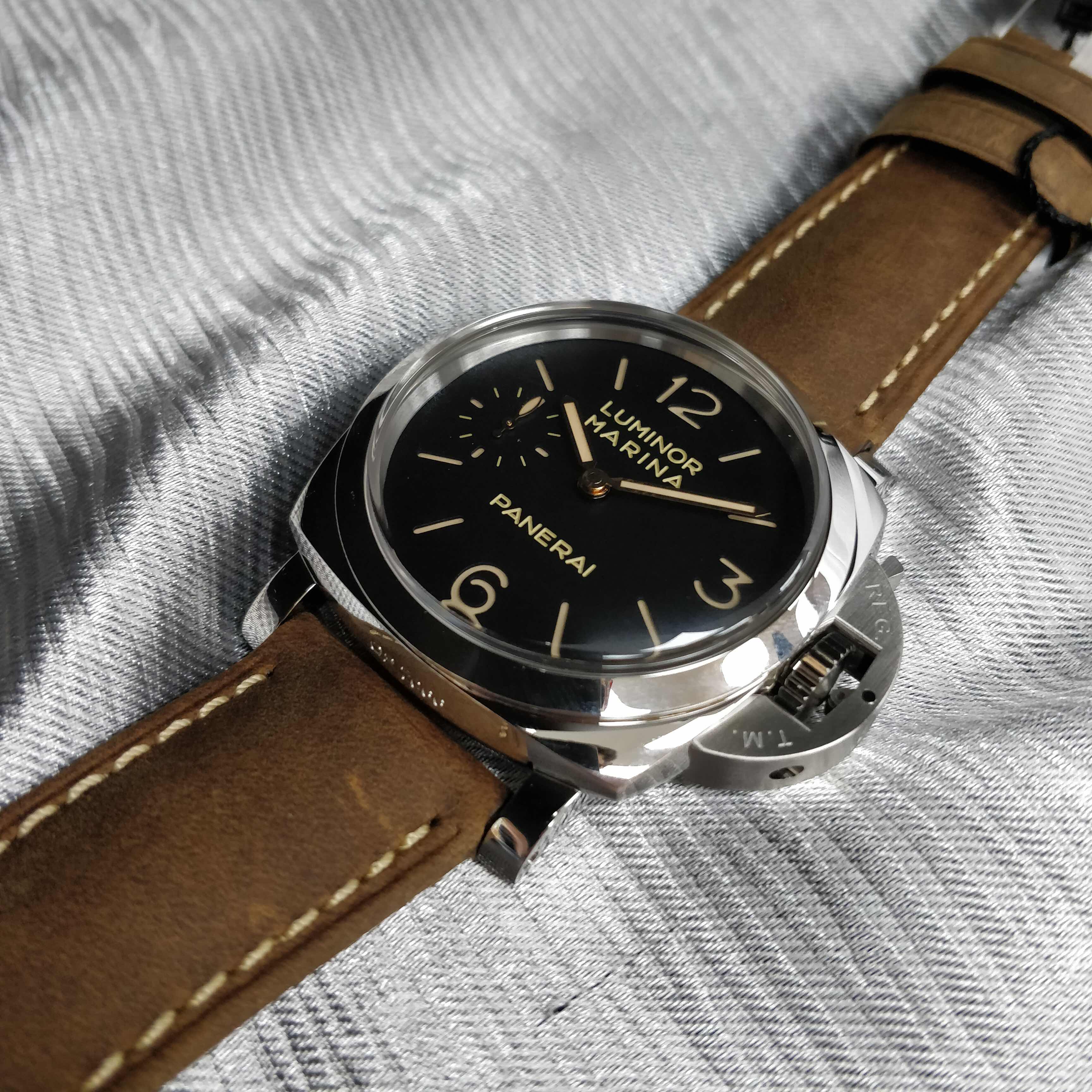 Panerai PAM00422 8