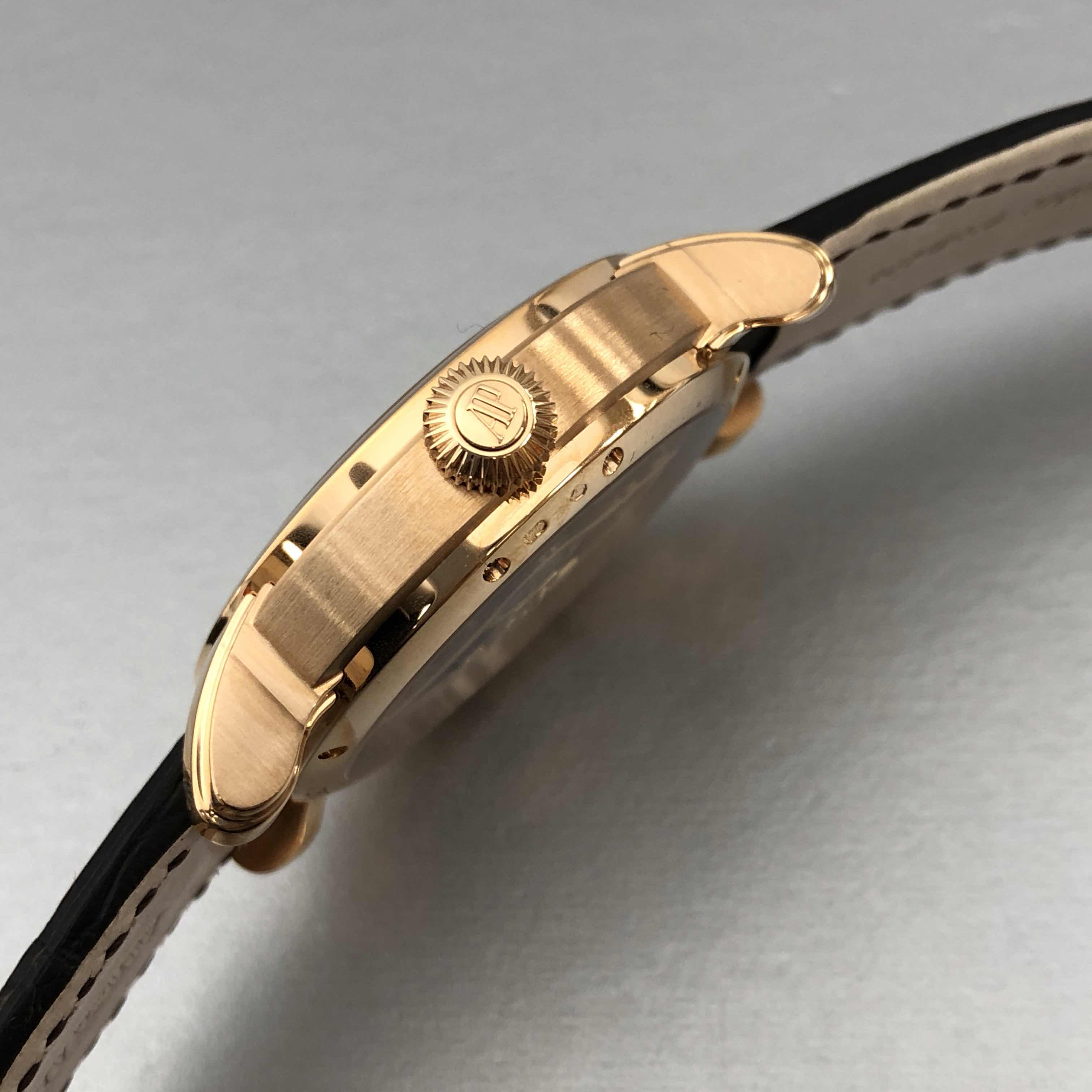 Audemars Piguet 15352OR.OO.D093CR.01  8