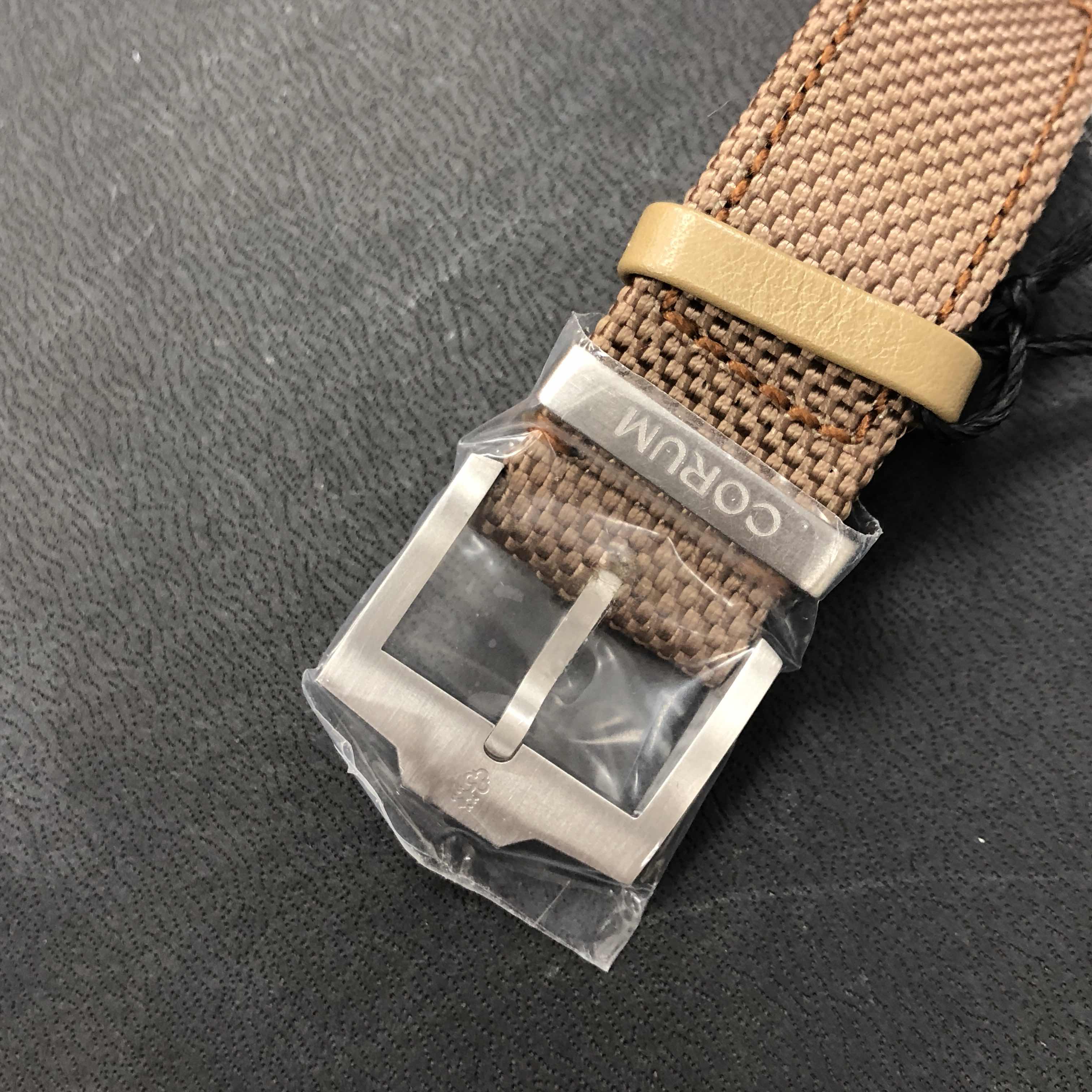 Corum 984.103.98/0612 AN13 8
