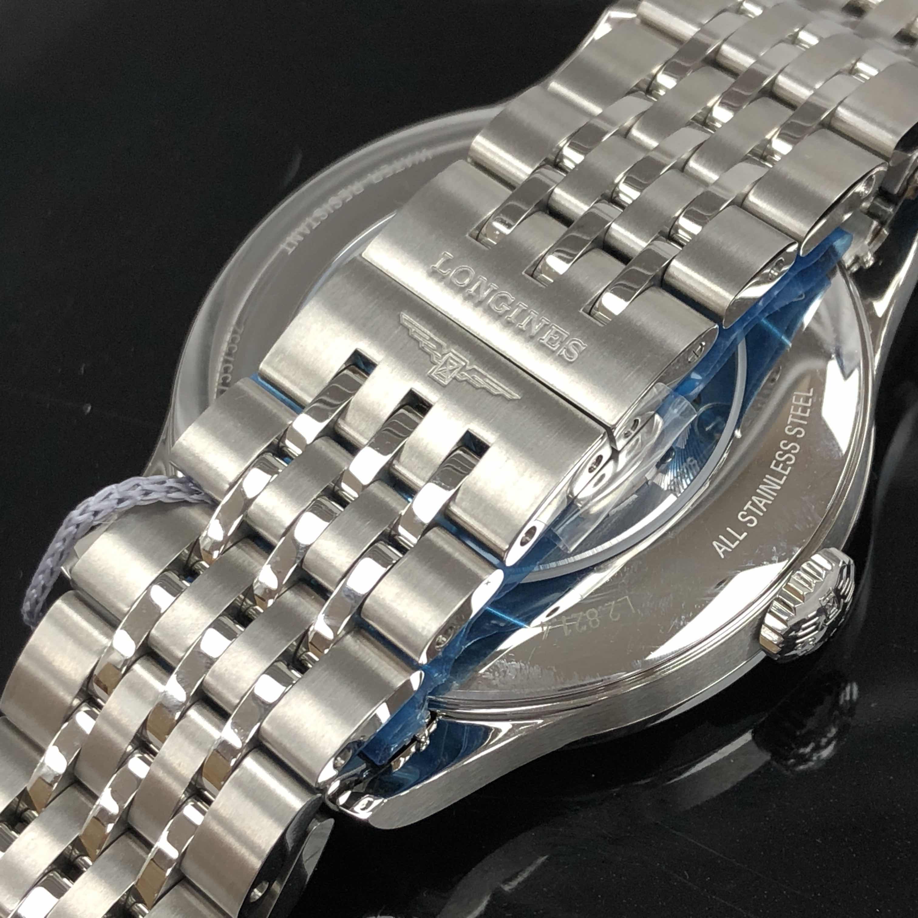 Longines L2.821.4.11.6 8