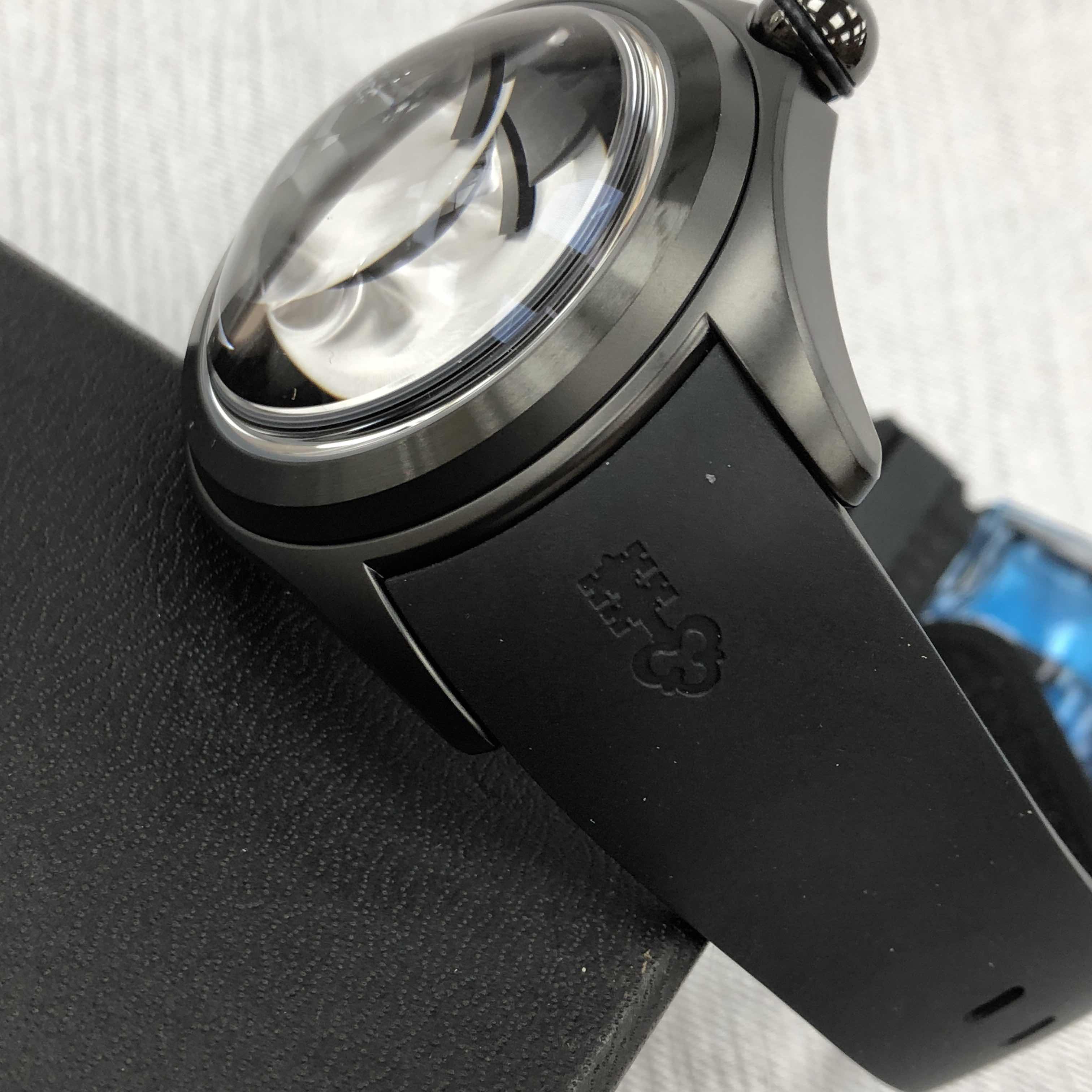Corum 082.310.98/0371 BB01 8