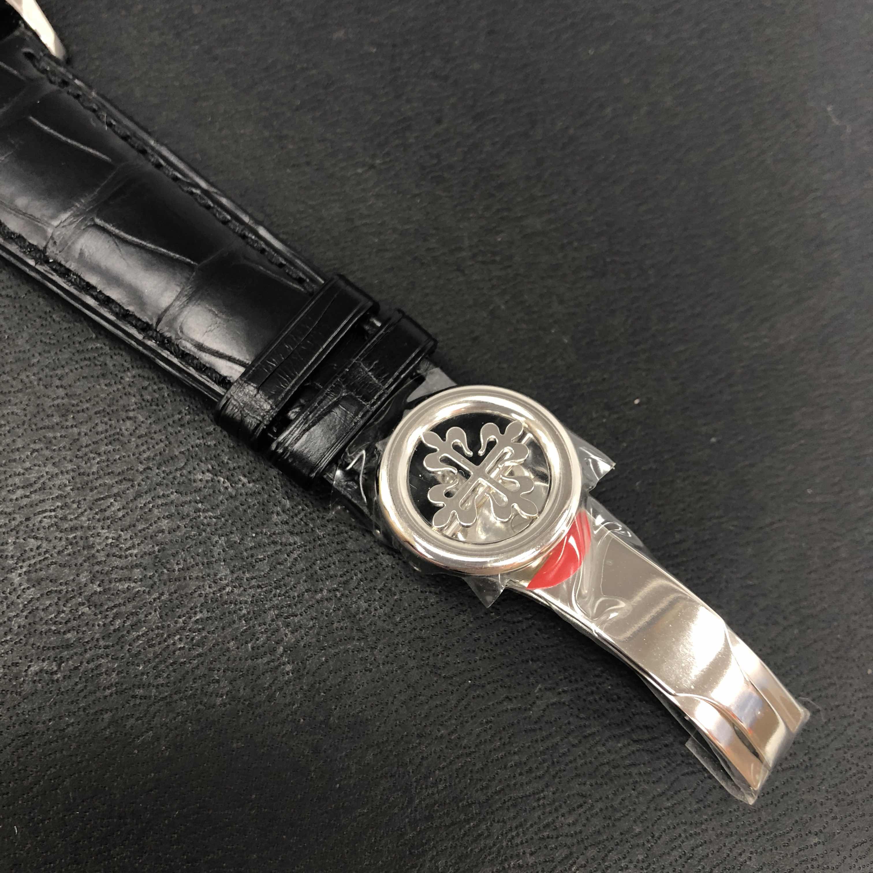 Patek Philippe 5130/10P-011 8