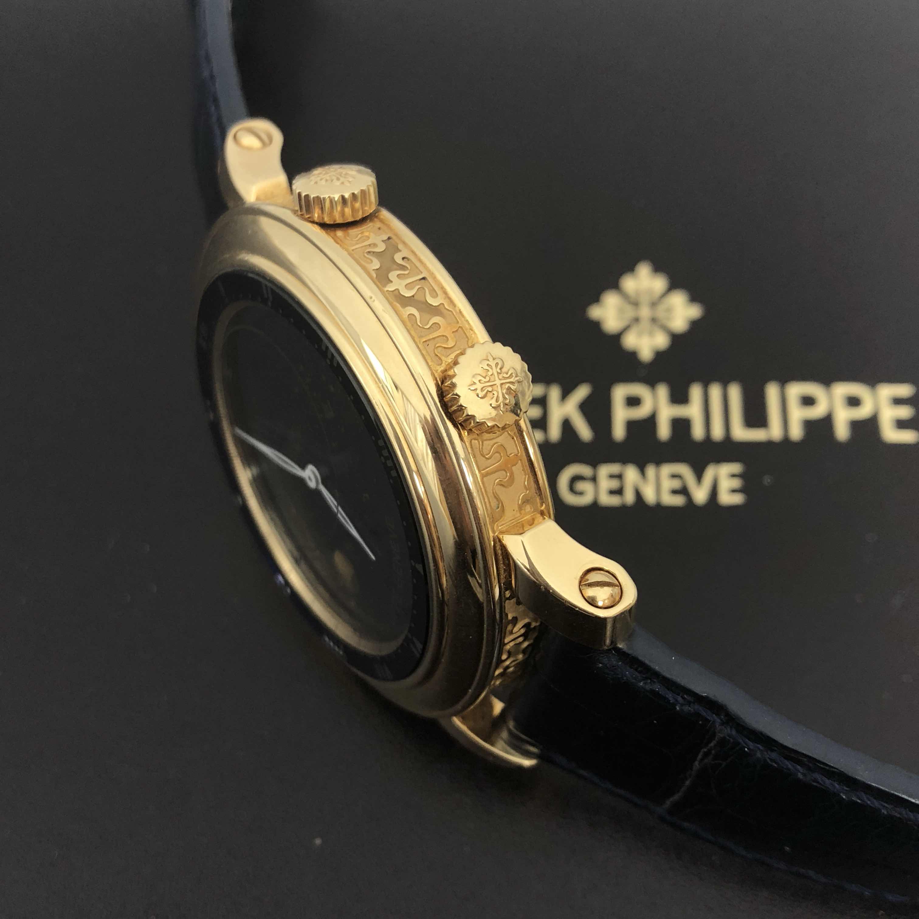 Patek Philippe 5102J-001 8