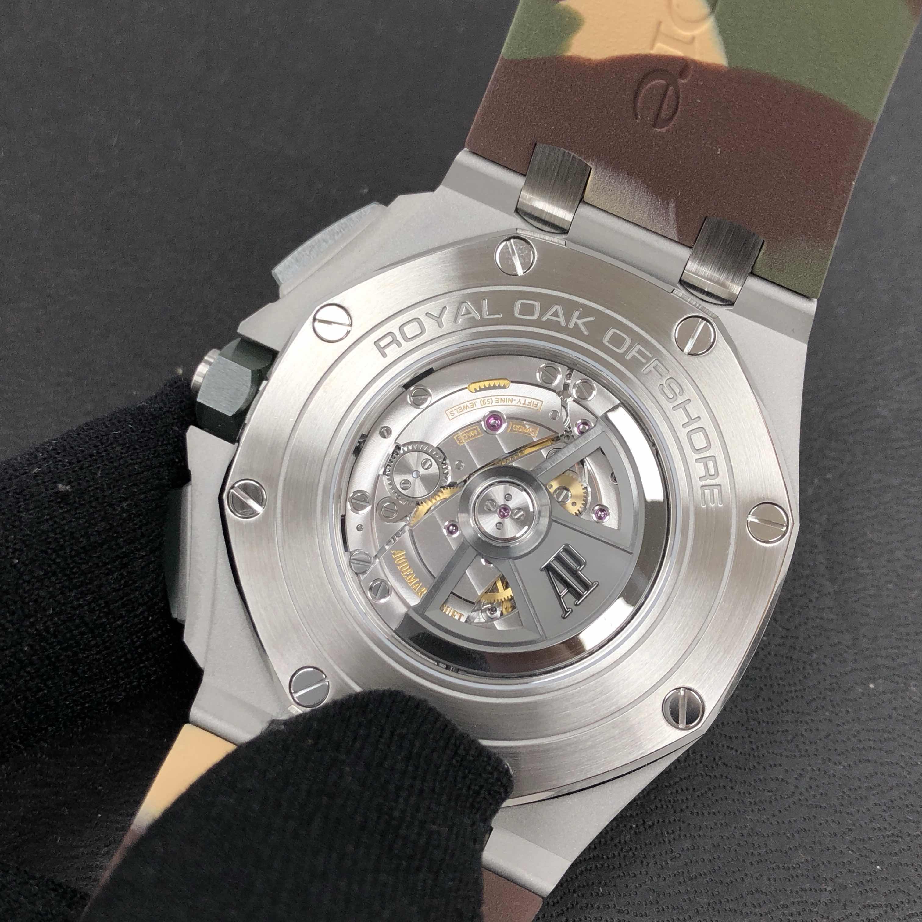 Audemars Piguet 26400SO.OO.A054CA.01 8