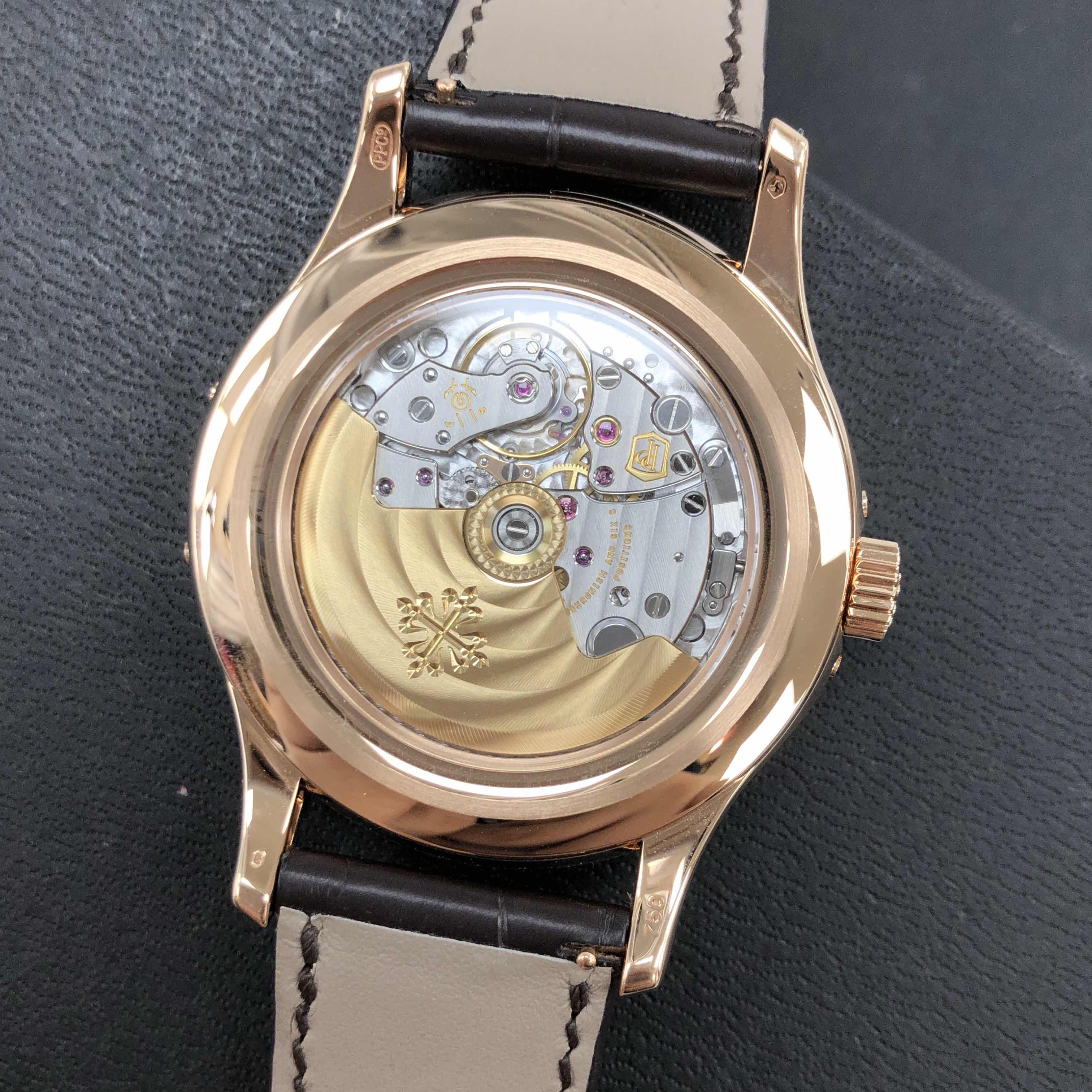 Patek Philippe 5205R-001 8