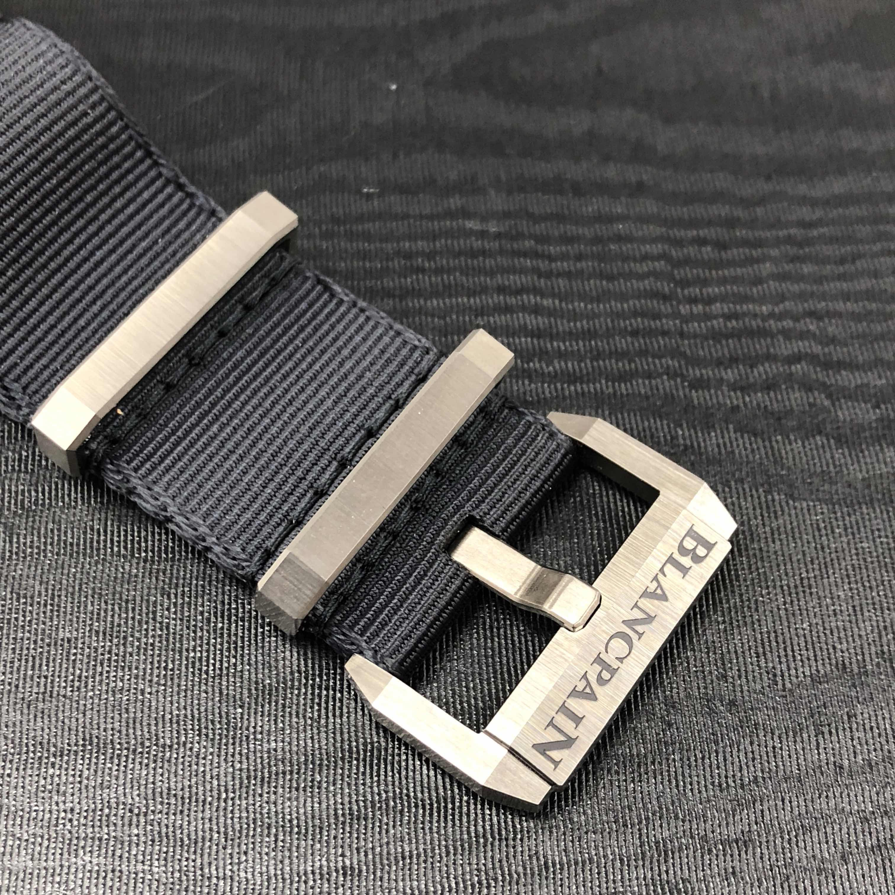 Blancpain 5000-0240-NAOA 8