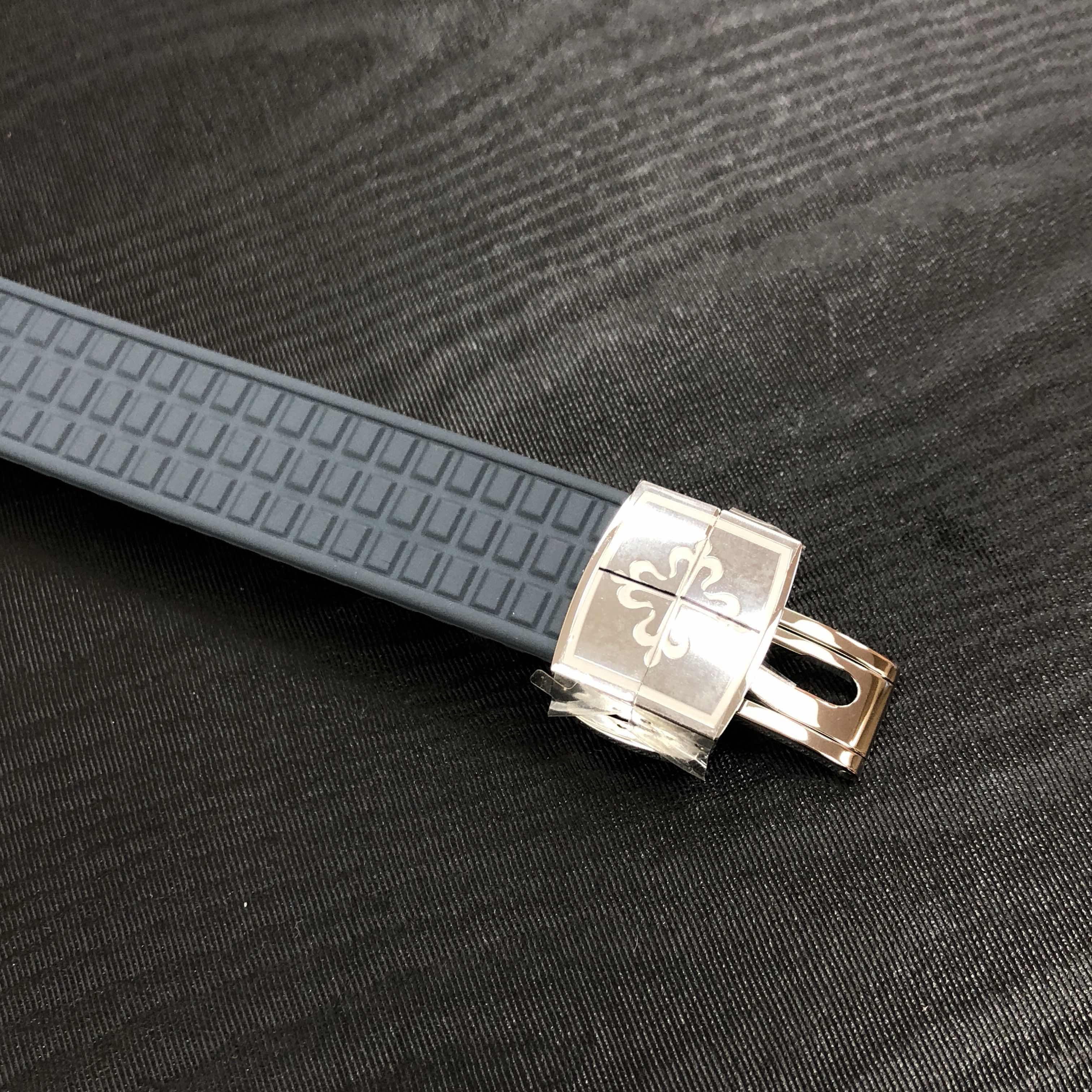 Patek Philippe 5067A-025 8