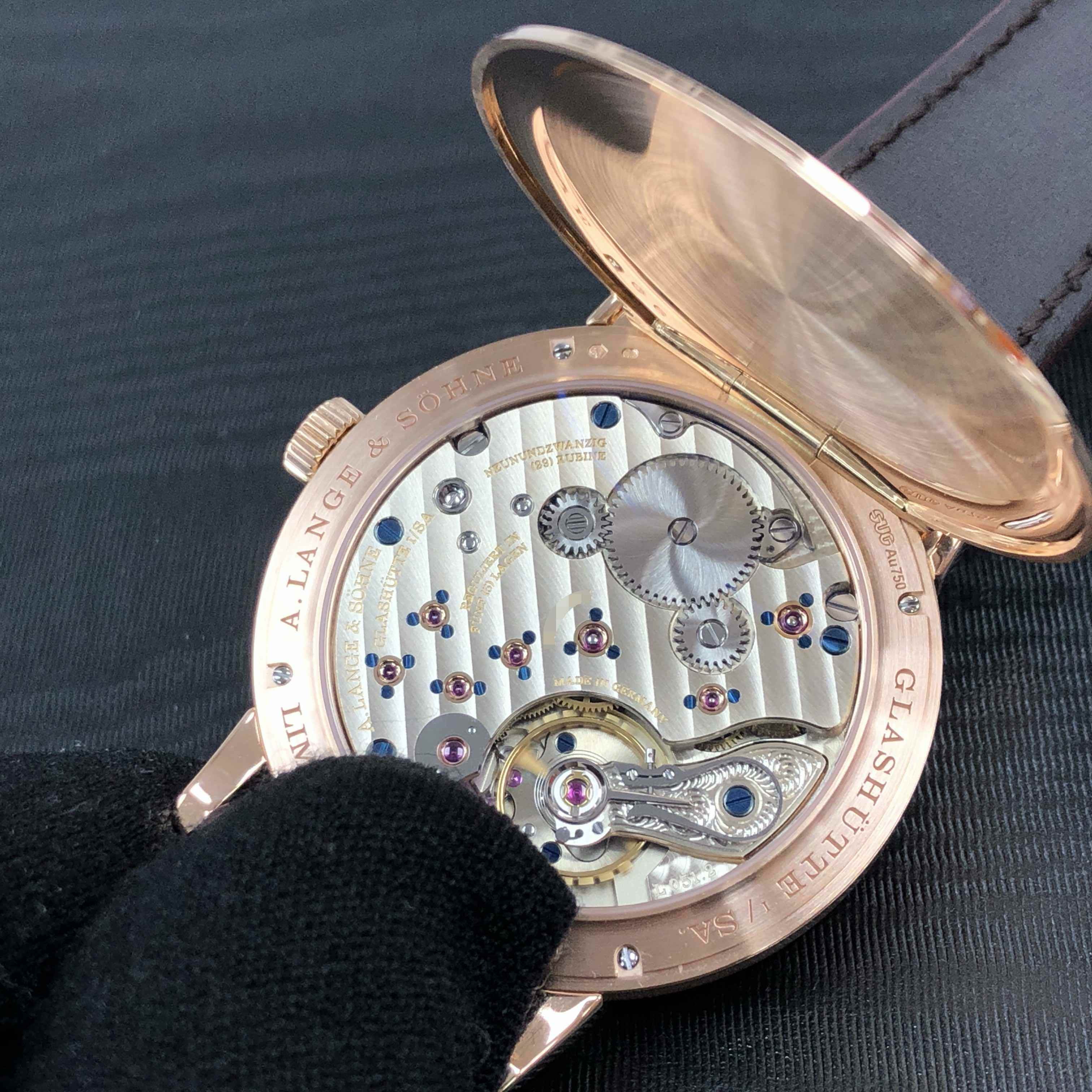 A Lange & Sohne 234.047 8
