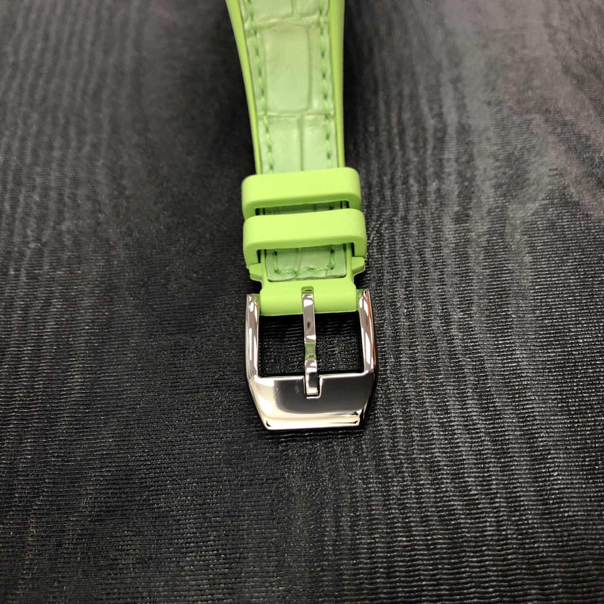 Franck Muller V 29 QZ (AC VE) 8