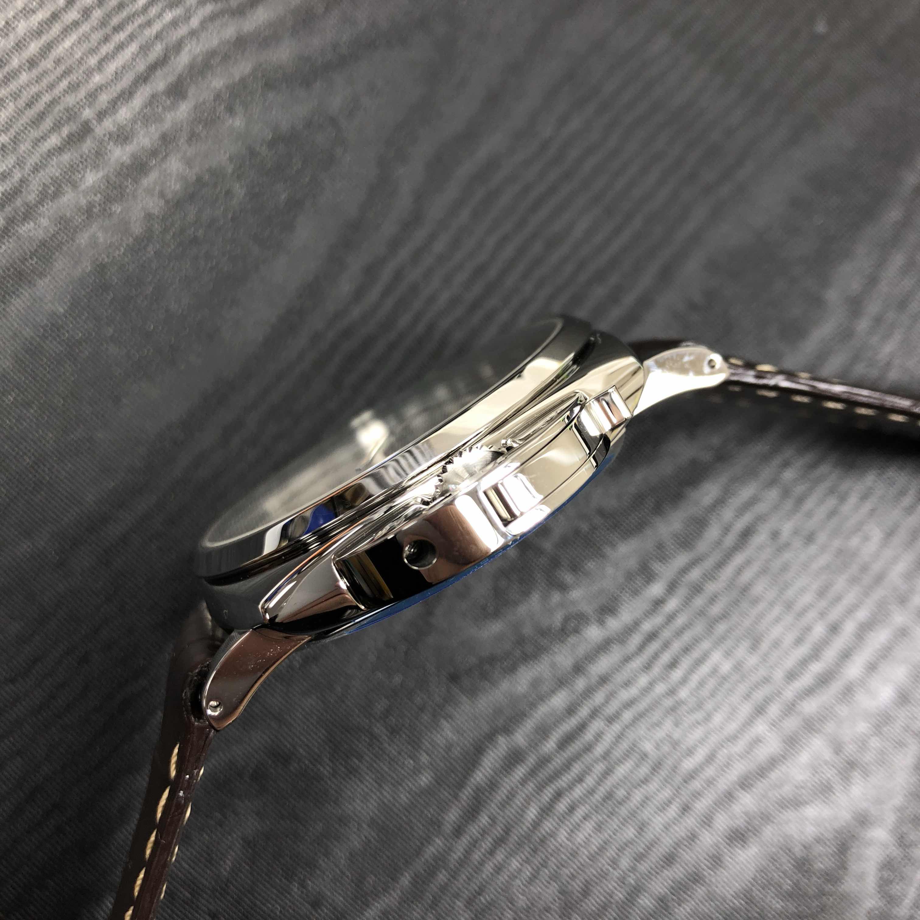 Panerai PAM00943  8