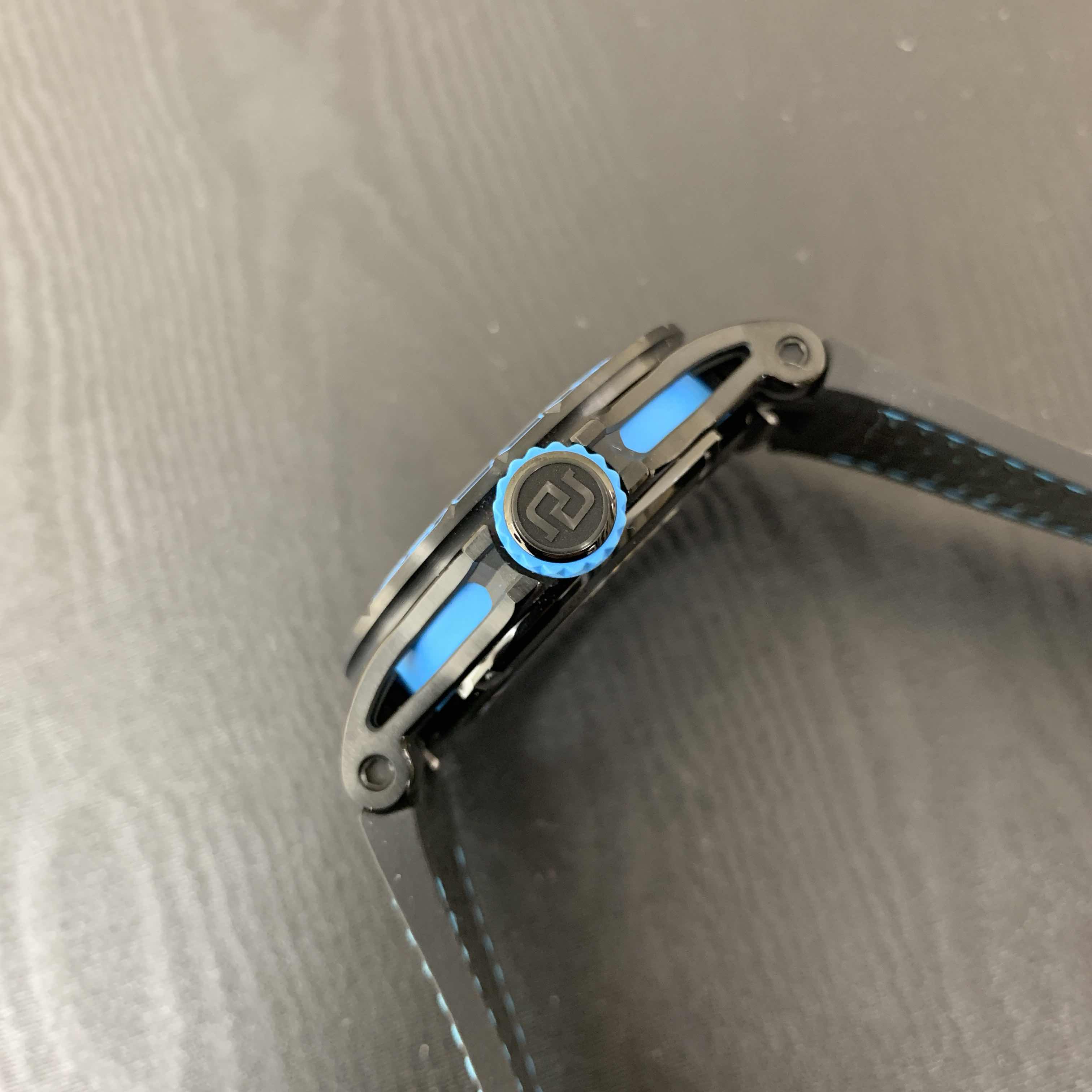 Roger Dubuis RDDBEX0696 8
