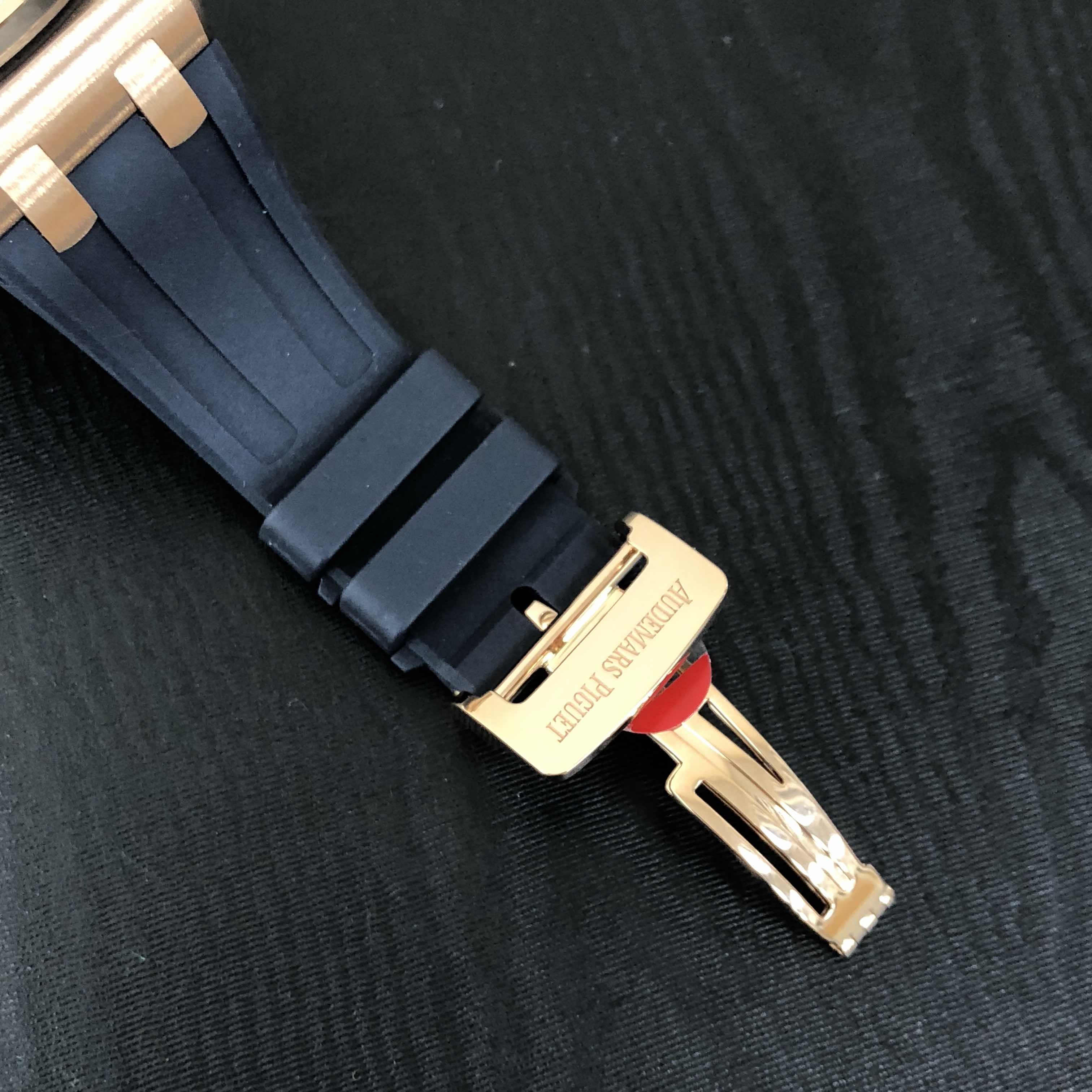 Audemars Piguet 26236OR.ZZ.D027CA.01 8