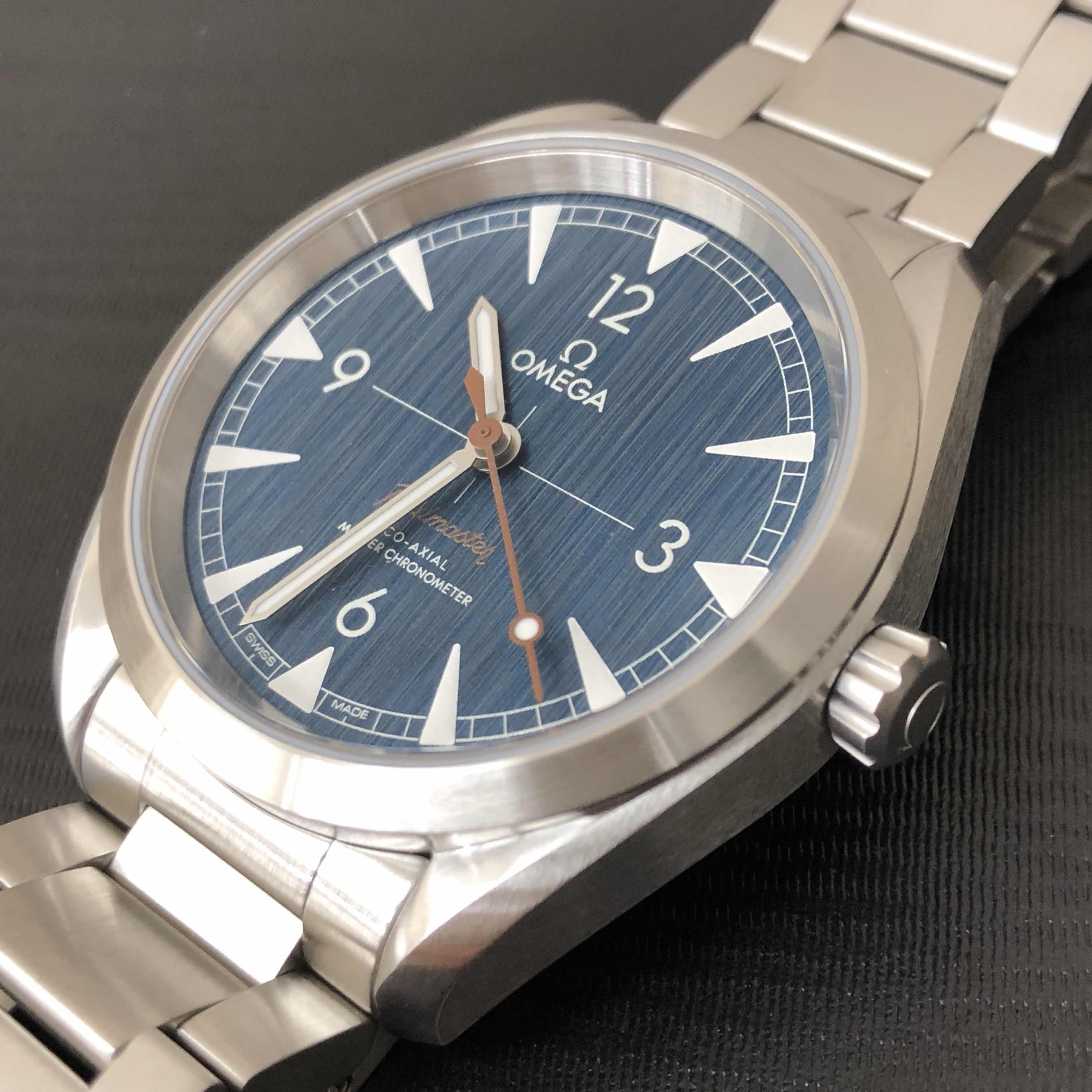 Omega 220.10.40.20.03.001 8