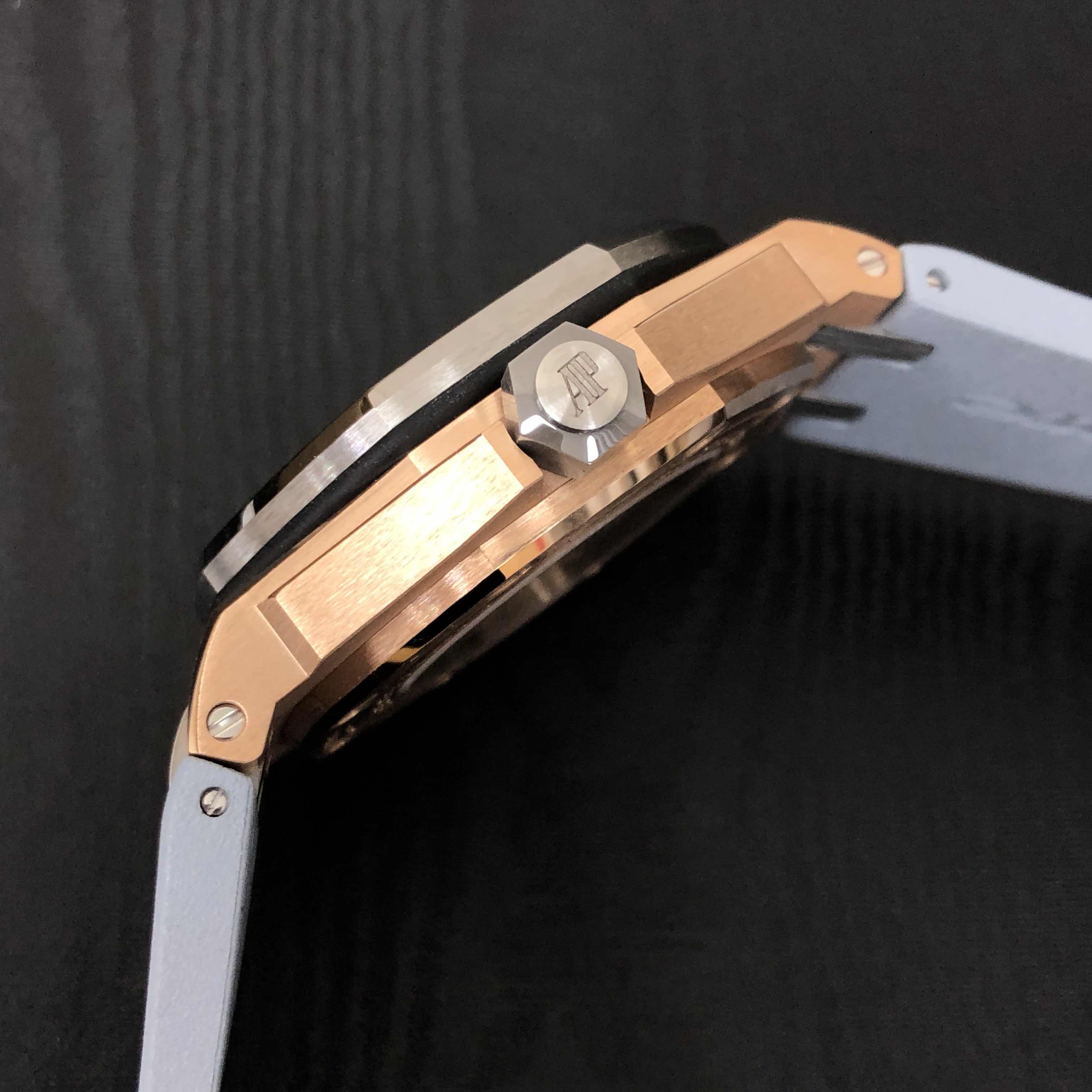 Audemars Piguet 15711OI.OO.A006CA.01 8