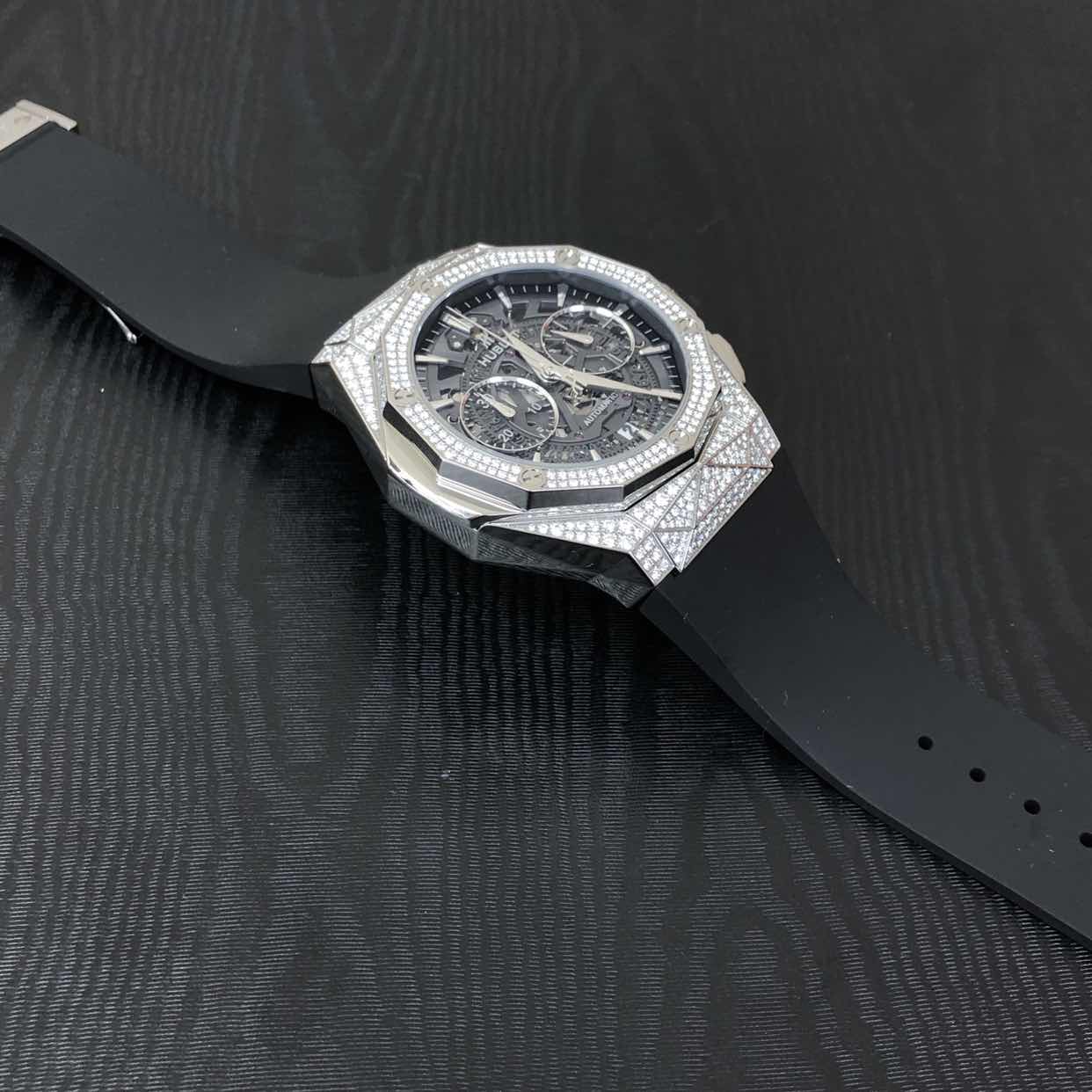 Hublot 525.NX.0170.RX.1704.ORL18 8