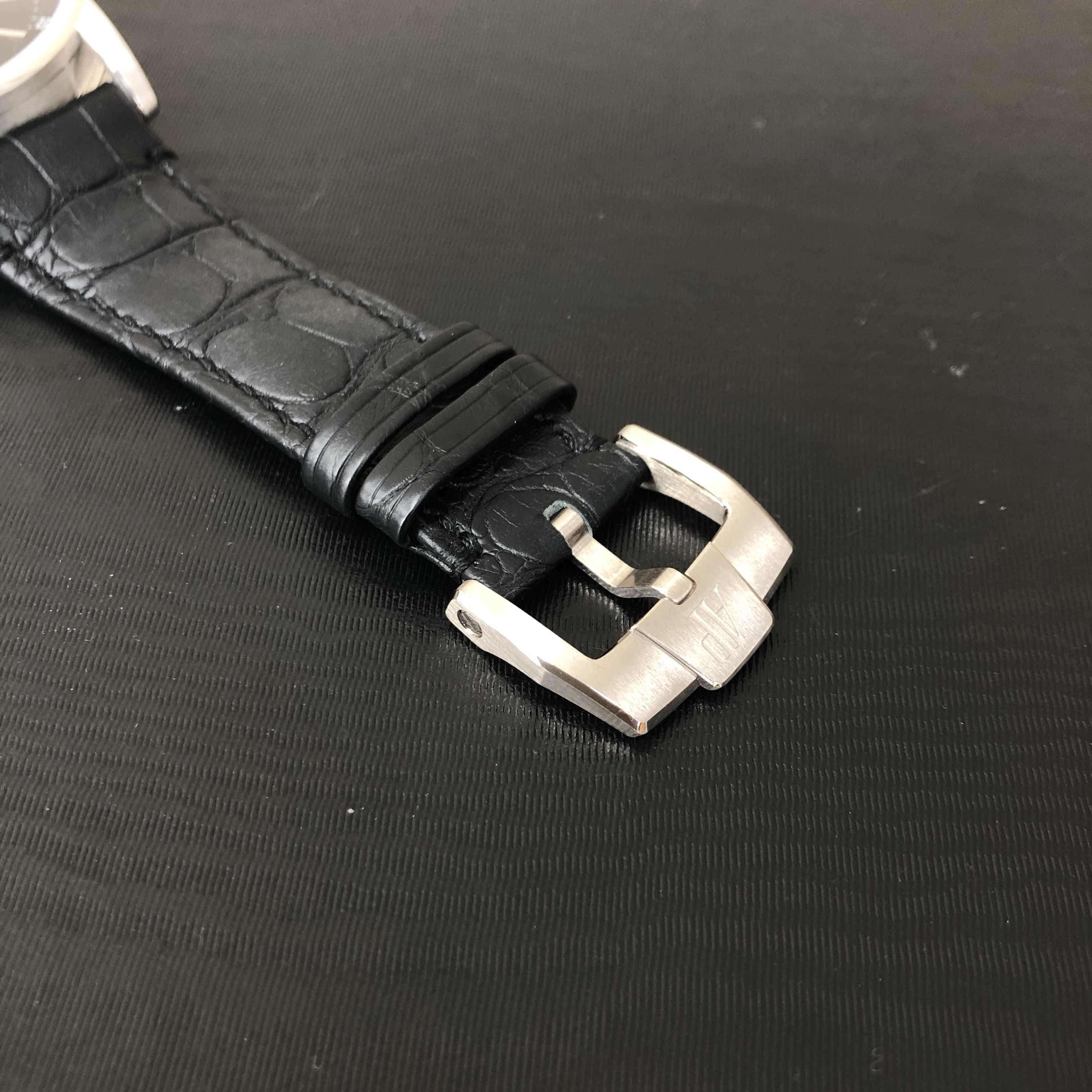 Audemars Piguet 15210BC.OO.A002CR.01  8