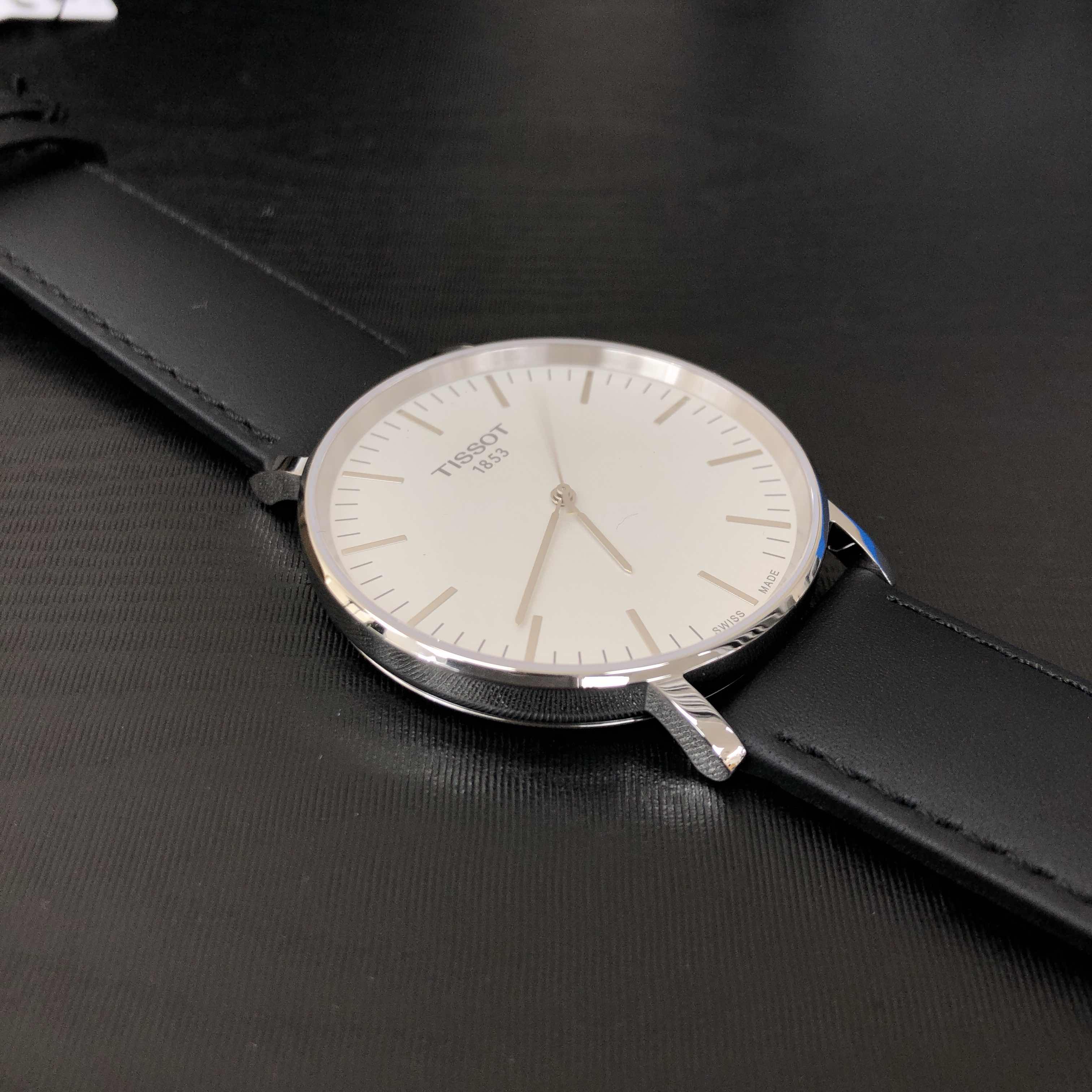 Tissot T109.610.16.031.00 8