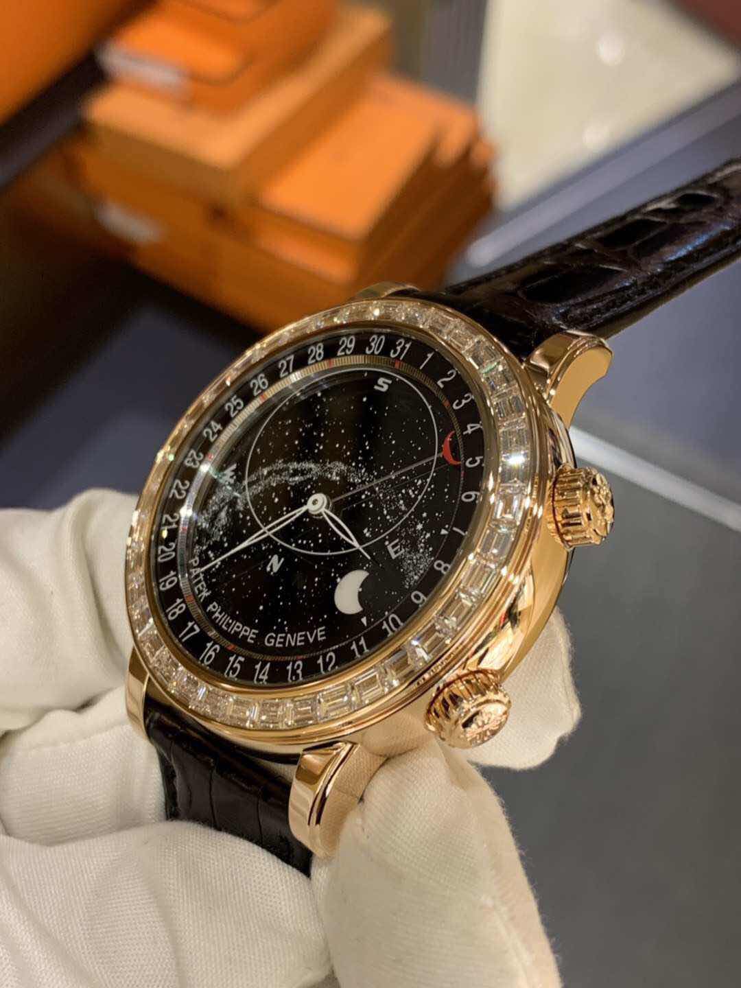 Patek Philippe 6104R-001 8