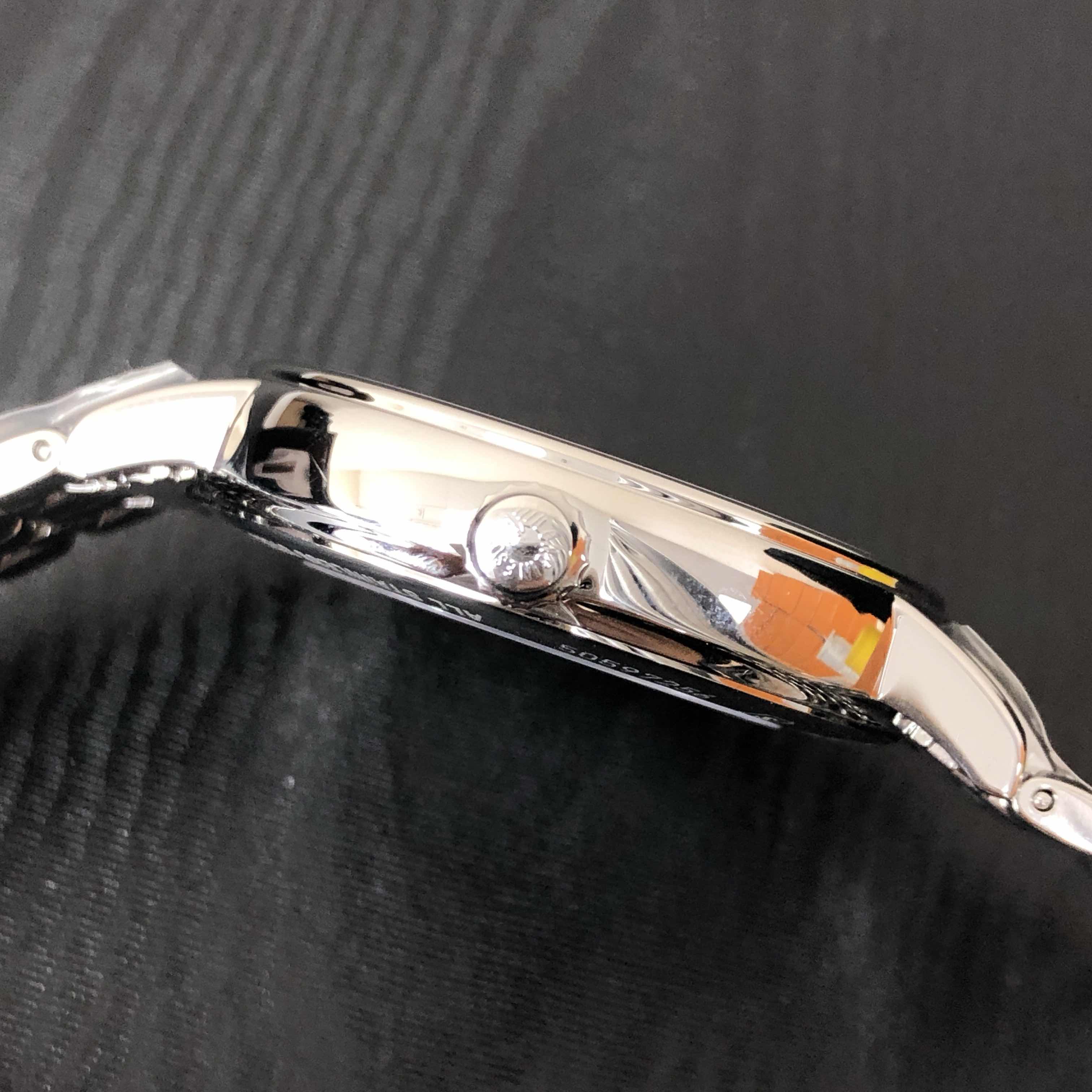 Longines L4.922.4.52.6 8