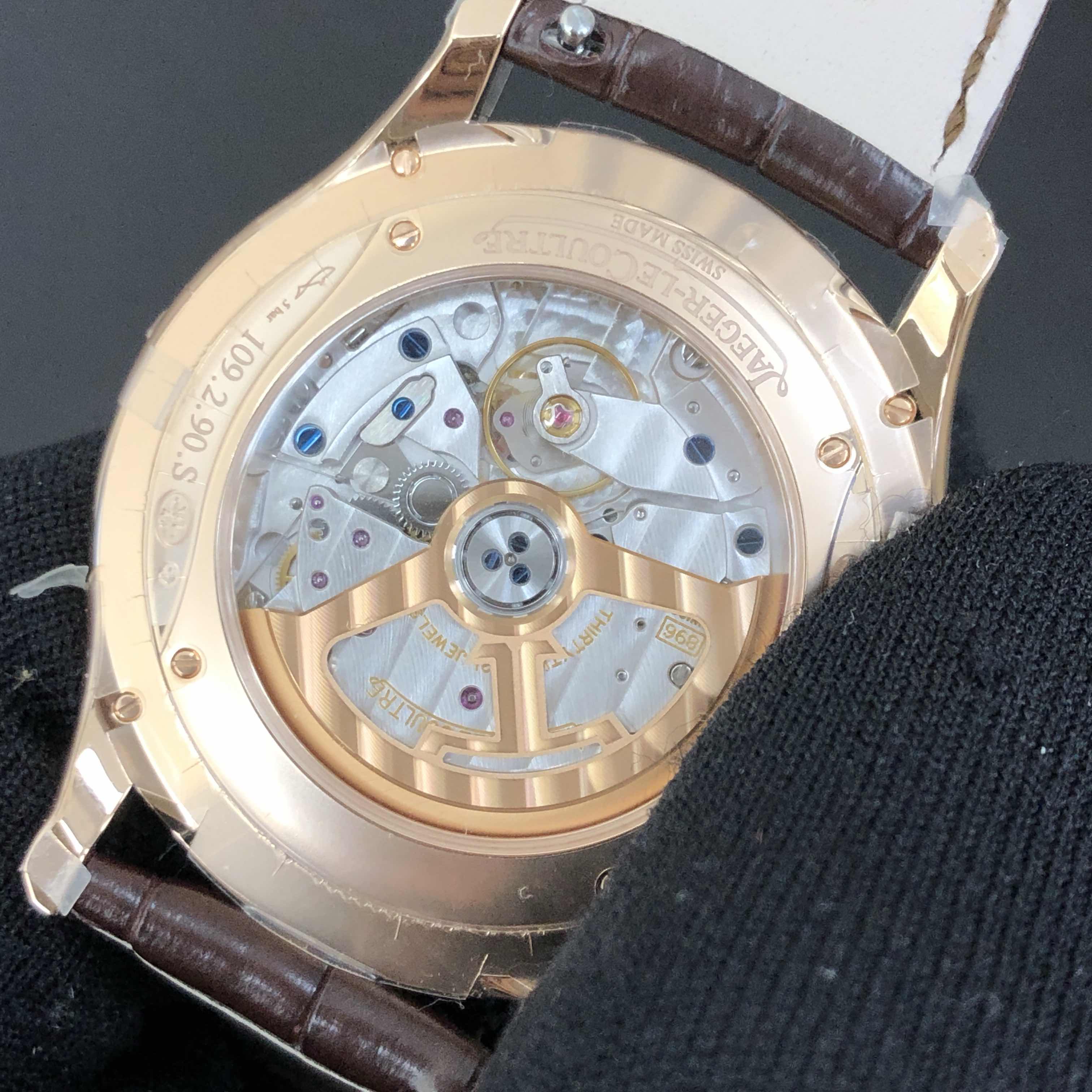 Jaeger-Lecoultre Q1212510 8