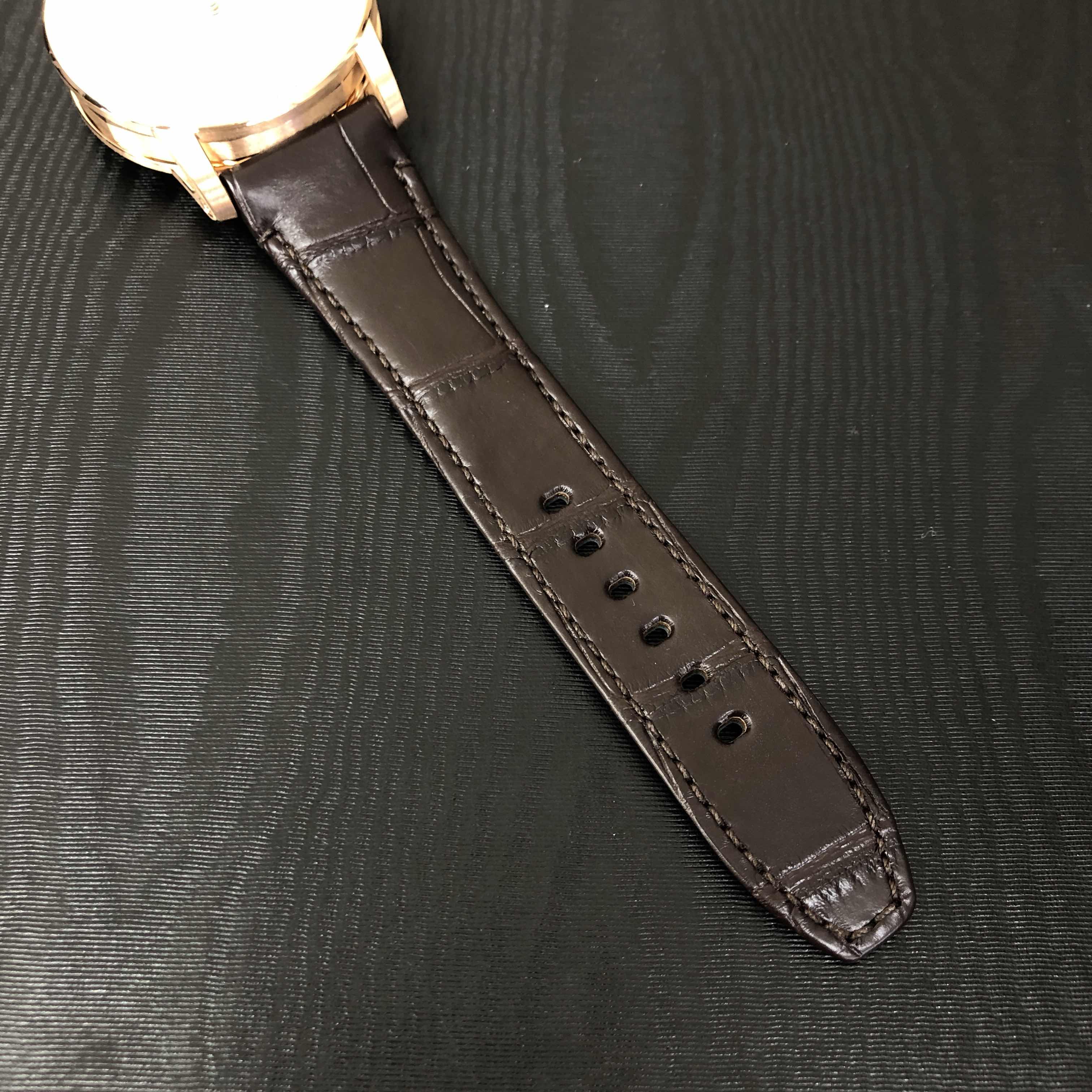 Audemars Piguet 15210OR.OO.A002CR.01 8