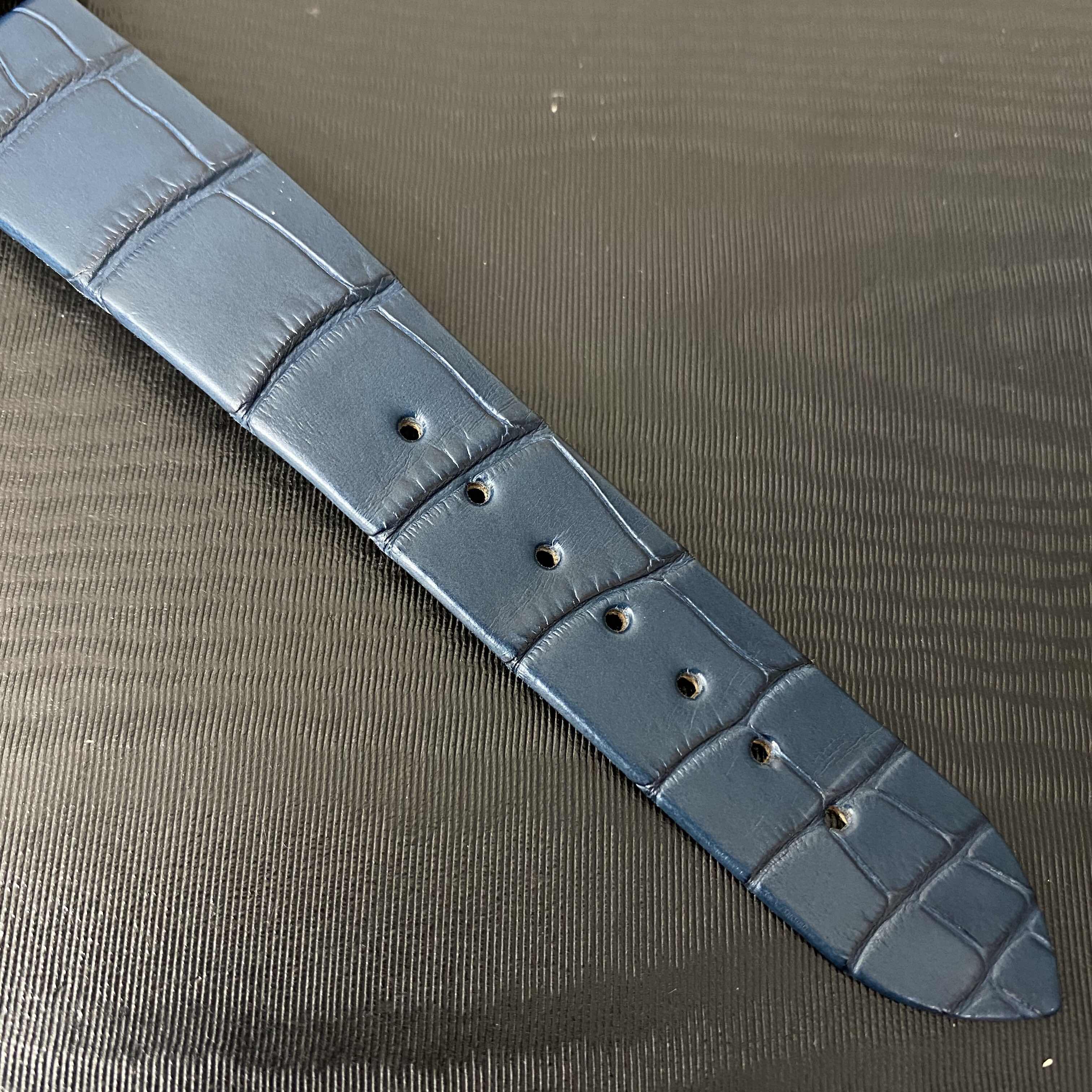 Longines L4.908.4.95.2 8