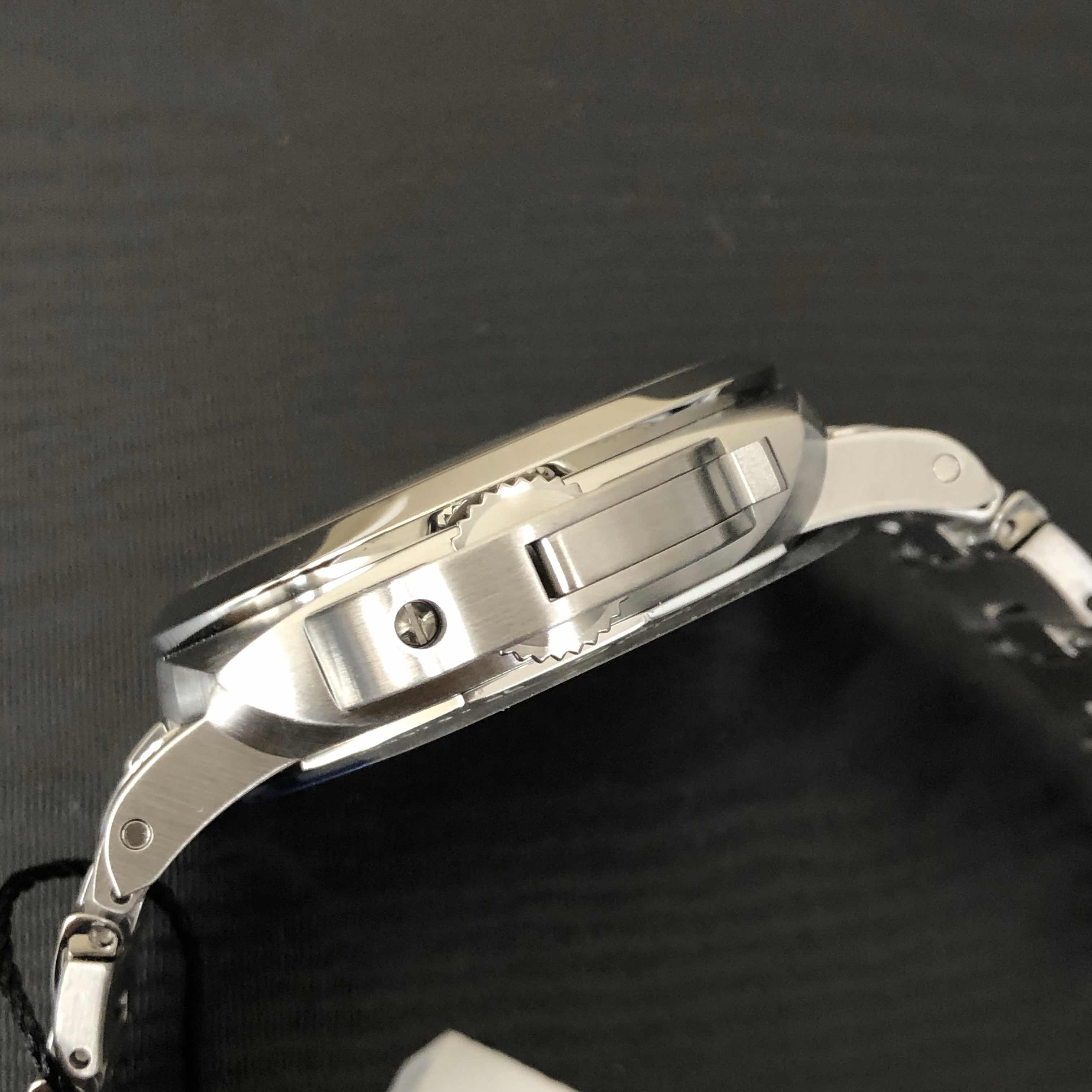 Panerai PAM00722  8