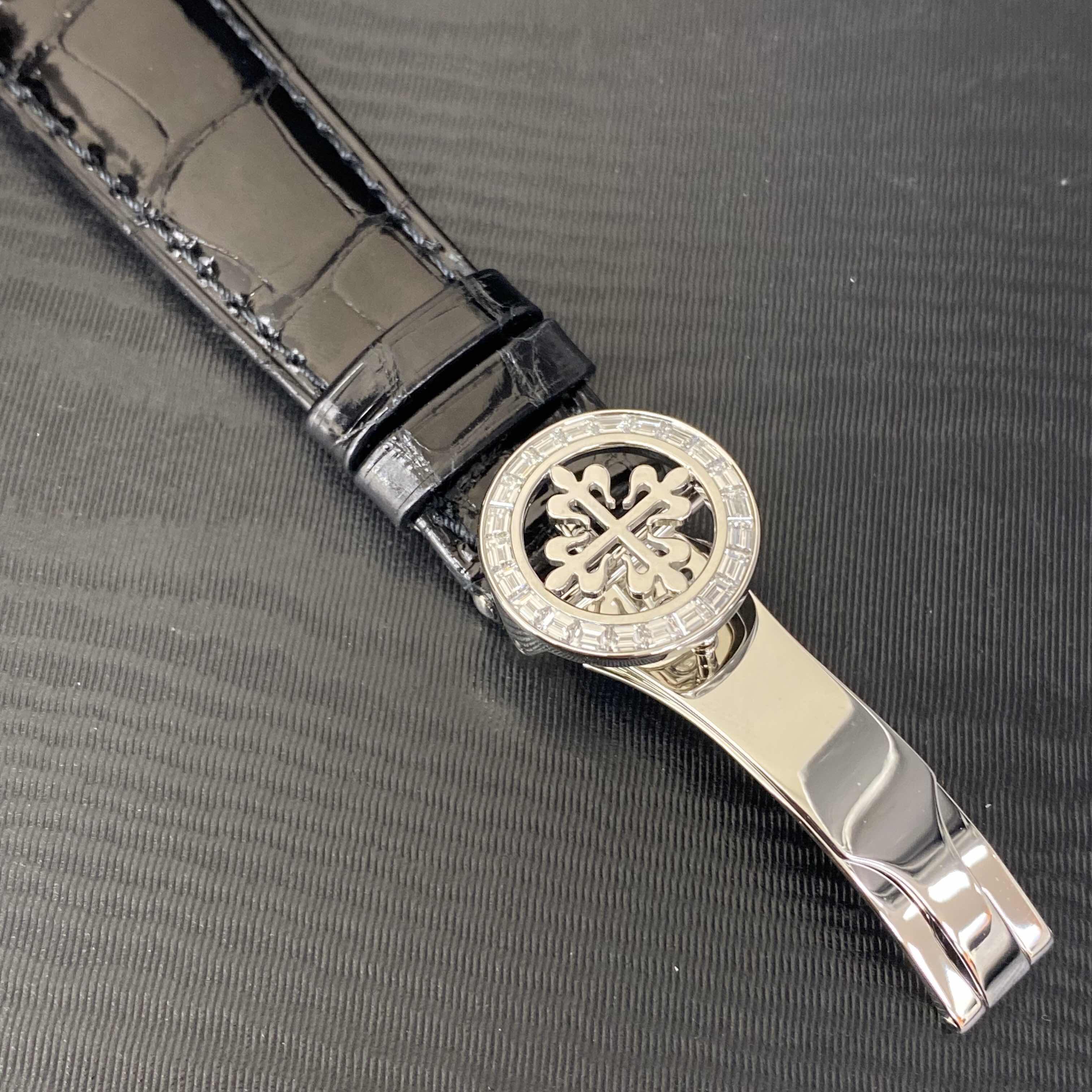 Patek Philippe 5271P-001 8